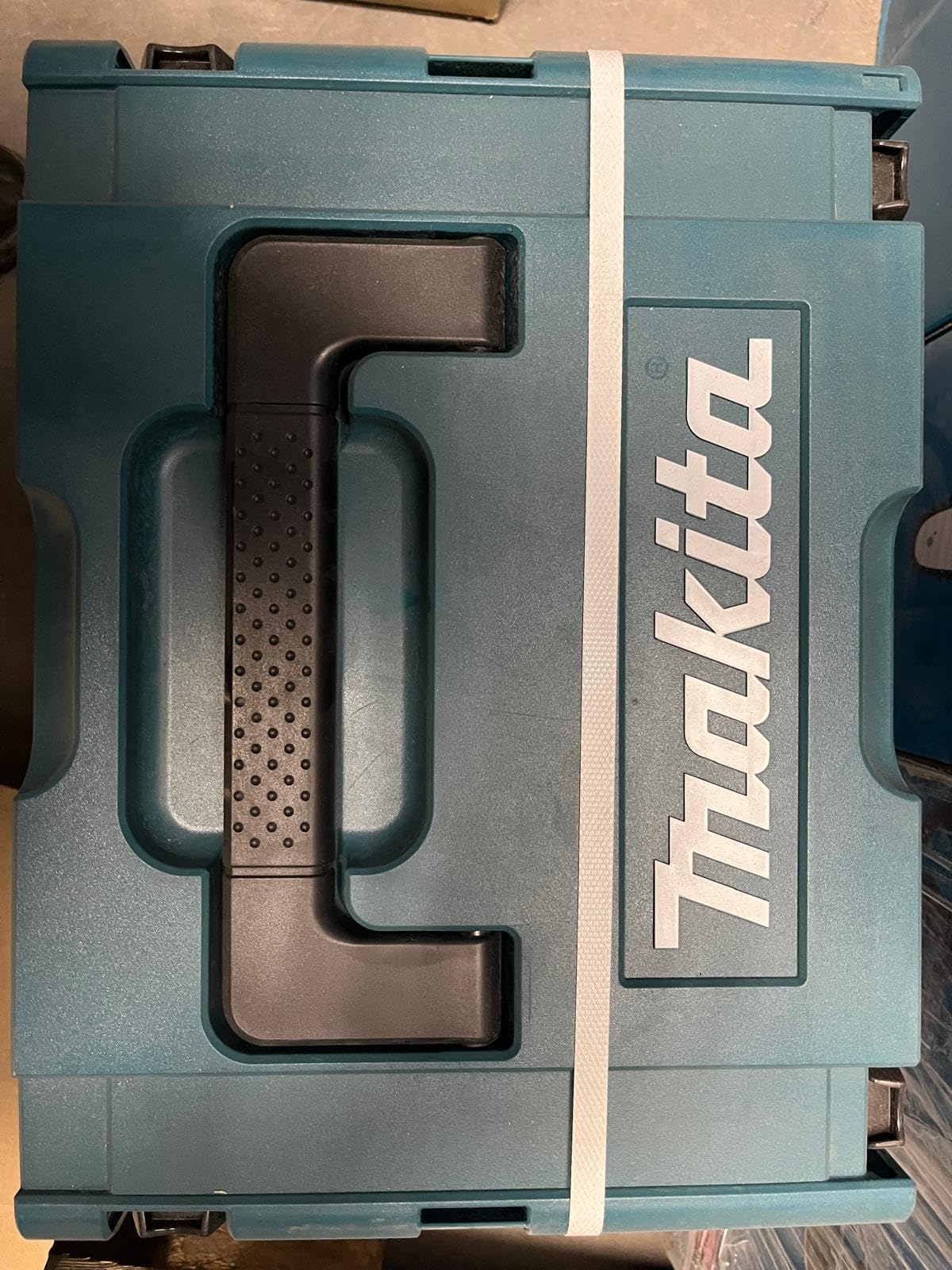MAKITA DLX2552TJ, Kit Combo 18V con Taladro DHP492 y Amoladora DGA504, 2 Baterías 5,0Ah, Maletines Makpac