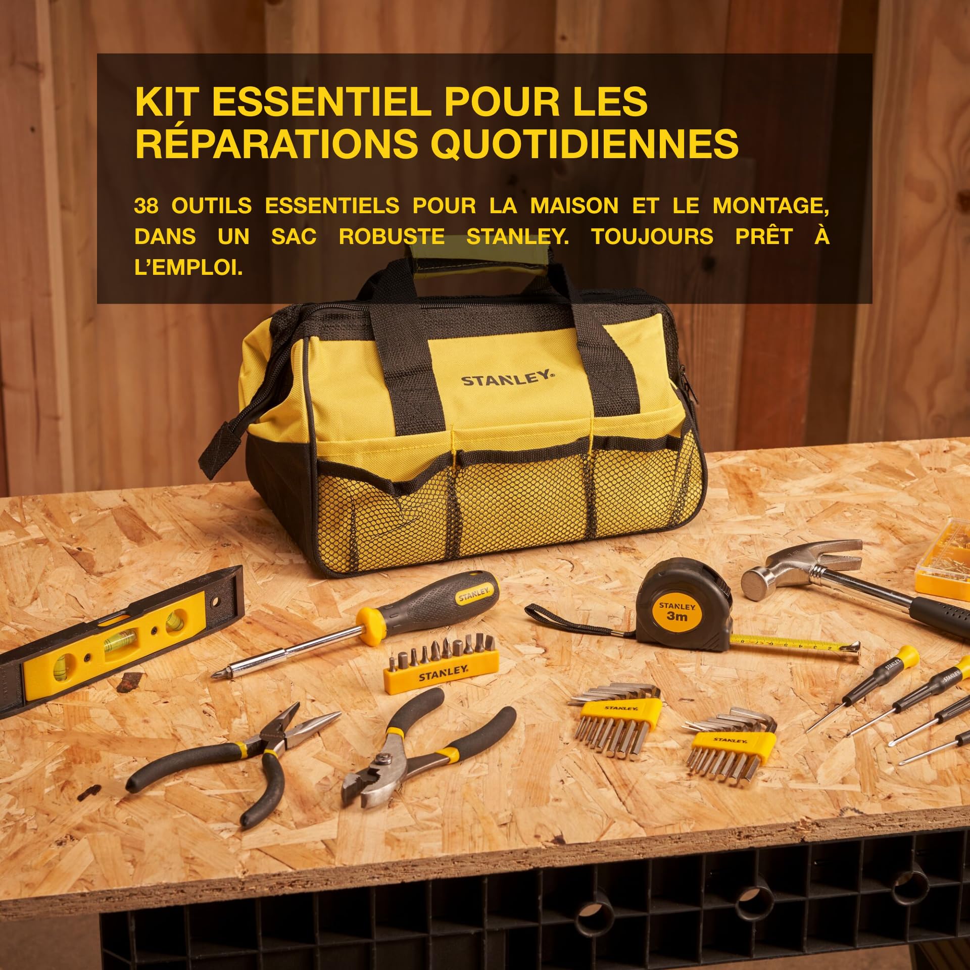 STANLEY Set d'Outils Mixtes 38 Pièces avec Sac de Rangement - Comprend Marteau, Pinces, Tournevis, Clés Allen, Mètre Ruban, Niveau & Quincaillerie – Durable, Portable, Performance Fiable - STMT0-74101
