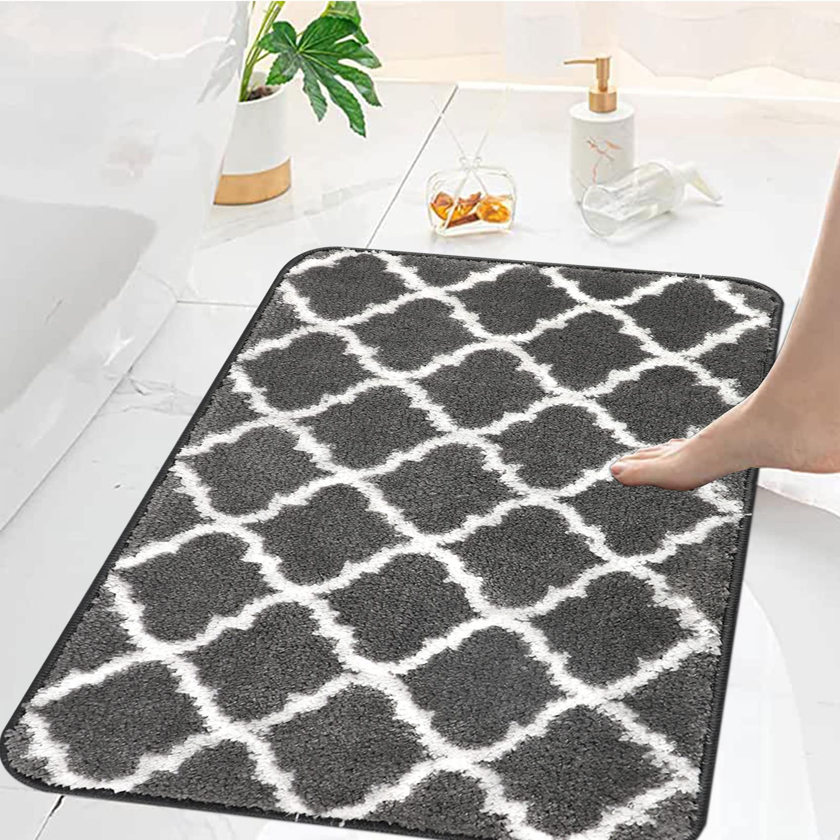 Famibay Bath Mat 50x80cm Bathroom Mat Non Slip Washable Soft Bath Foot Mat Super Absorbent for Bathroom Floor Dark Grey