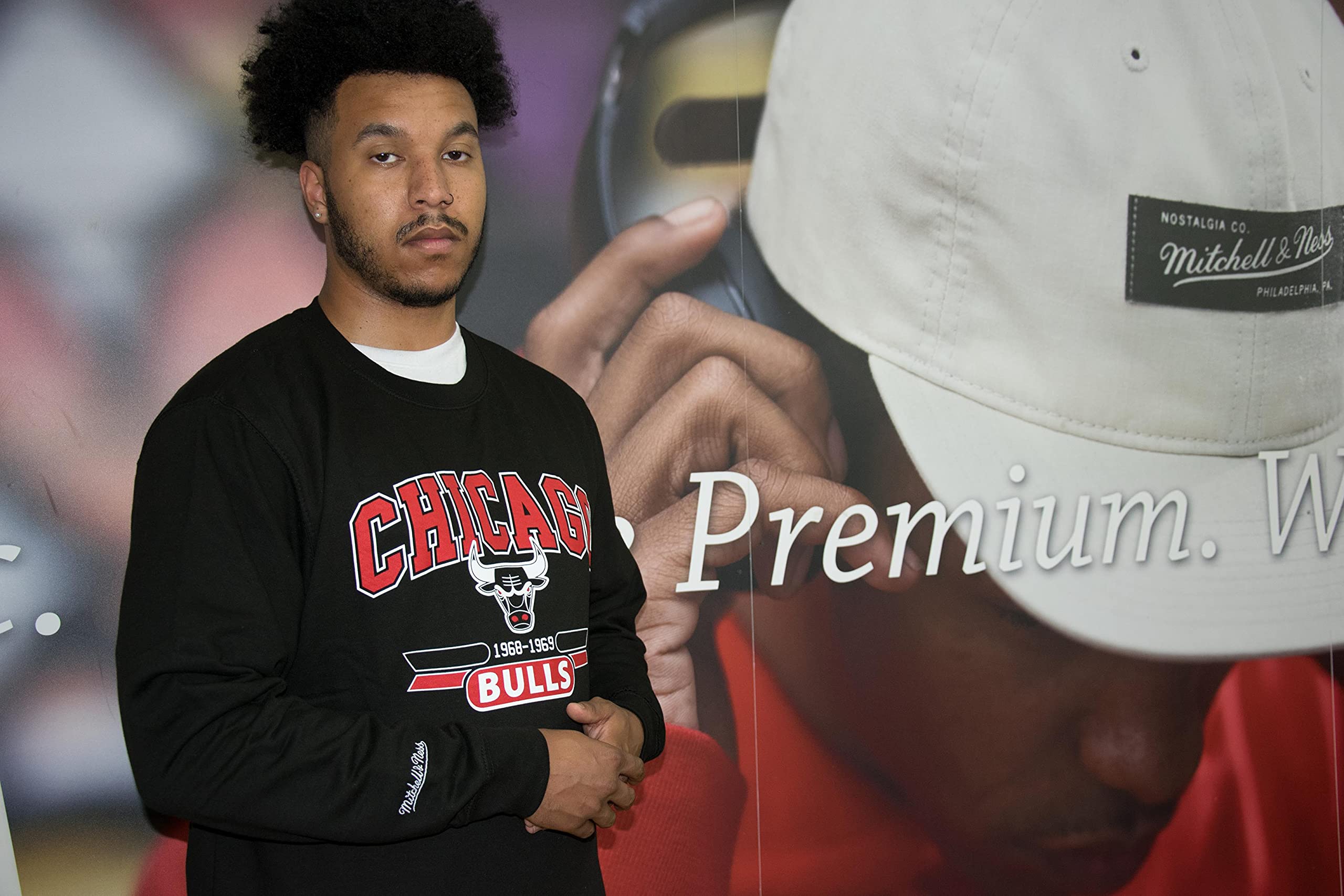 Mitchell & Ness Crew - 3 Point Arch - Chicago Bulls, Black