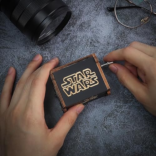 Miniatura 7 de Caja de música de Star Wars, caja de música de madera vintage grabada con manivela de mano, regalos para cumpleaños, Navidad, día de San Valentín