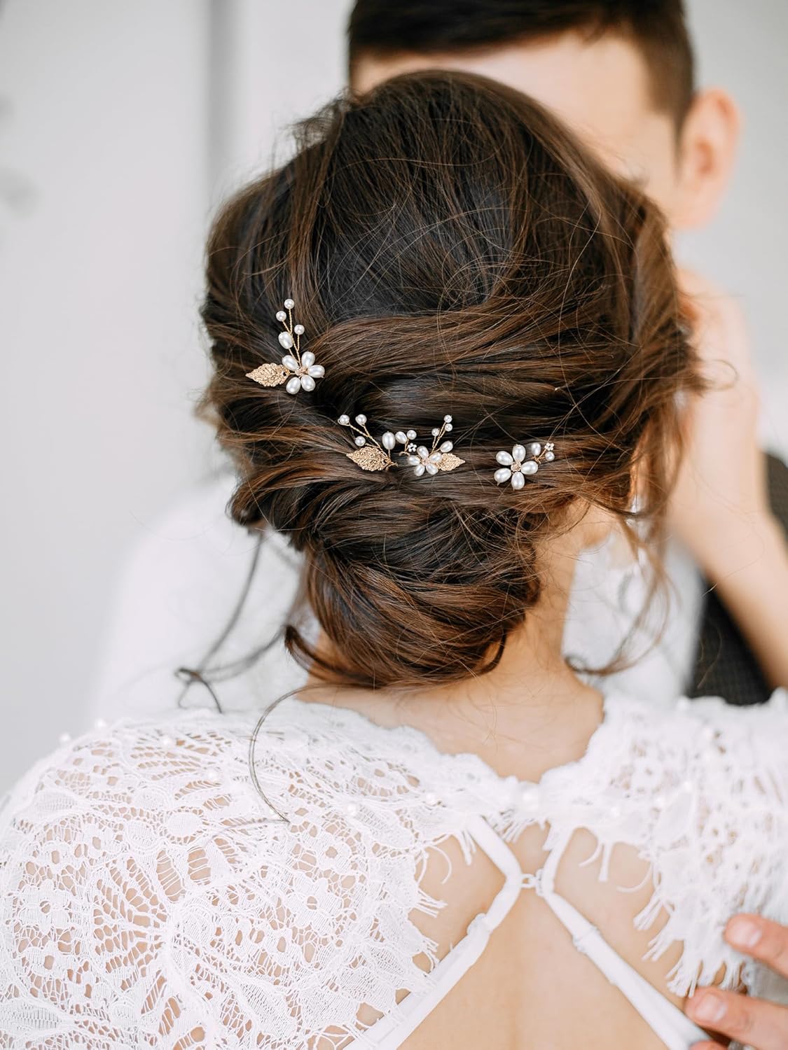 SWEETV 7 Pieces Bride Hair Accessories Pearl Wedding Hair Pins Leaf Bridal Hair Piece Vintage Hair Headpiece Leaf Hair Clips Jewelry for Women Bridesmaids Brides Flower Girls - Image 2