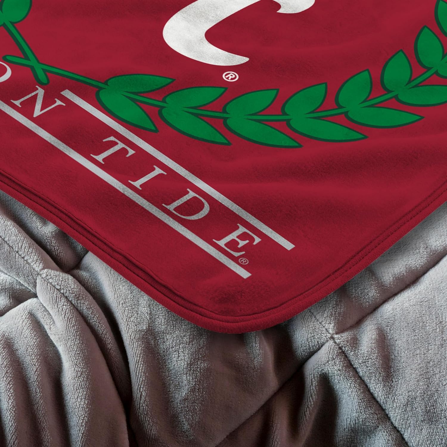 Northwest NCAA Alabama Crimson Silk Touch Throw Blanket - Official NCAA Licensed, Ultra-Soft Fleece - Cozy Game Day Essential for Fans, Unisex Gift, 46" x 60" - Image 5