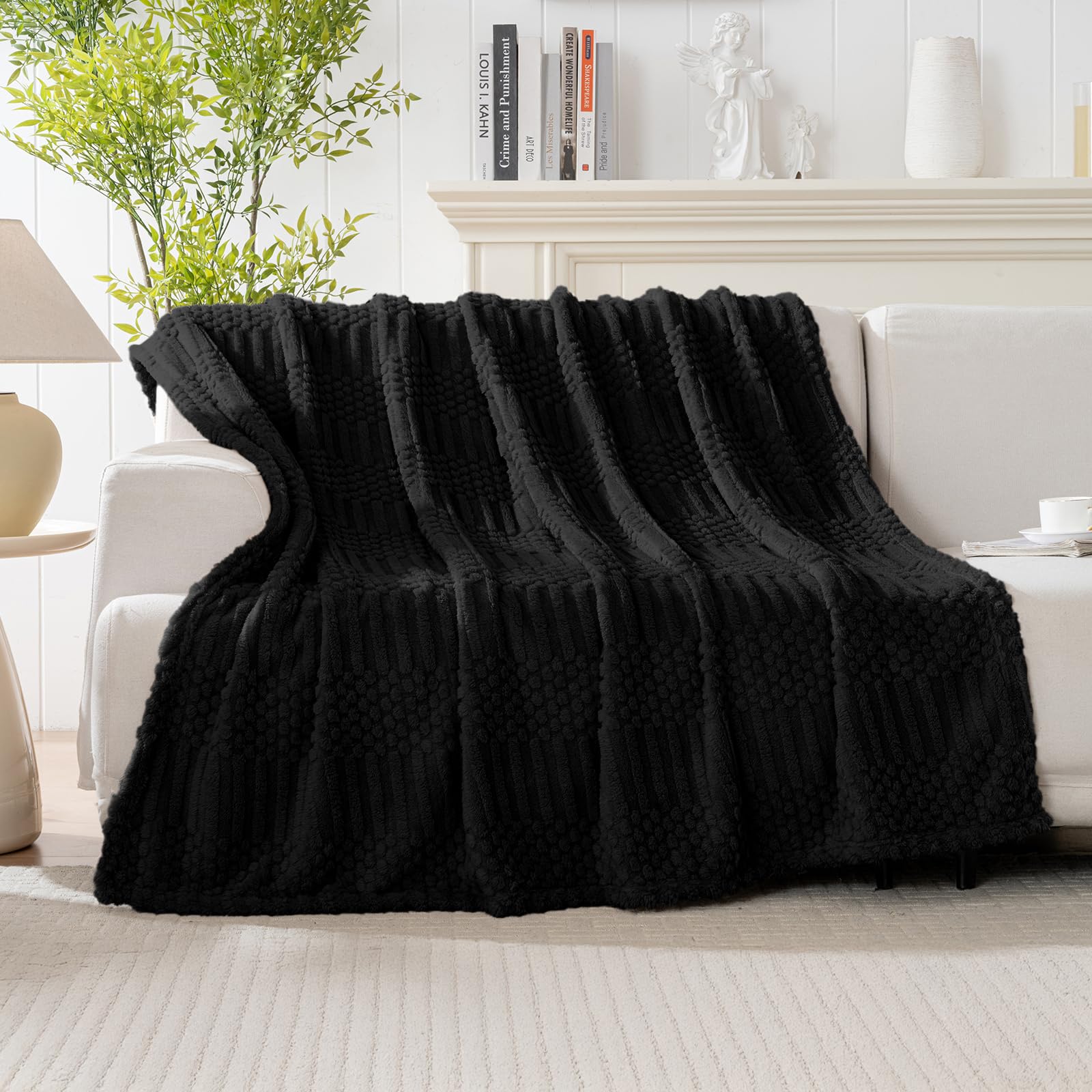 Amazon.com: 50x70 Inch Black Throw Blanket - Soft & Fluffy Fleece