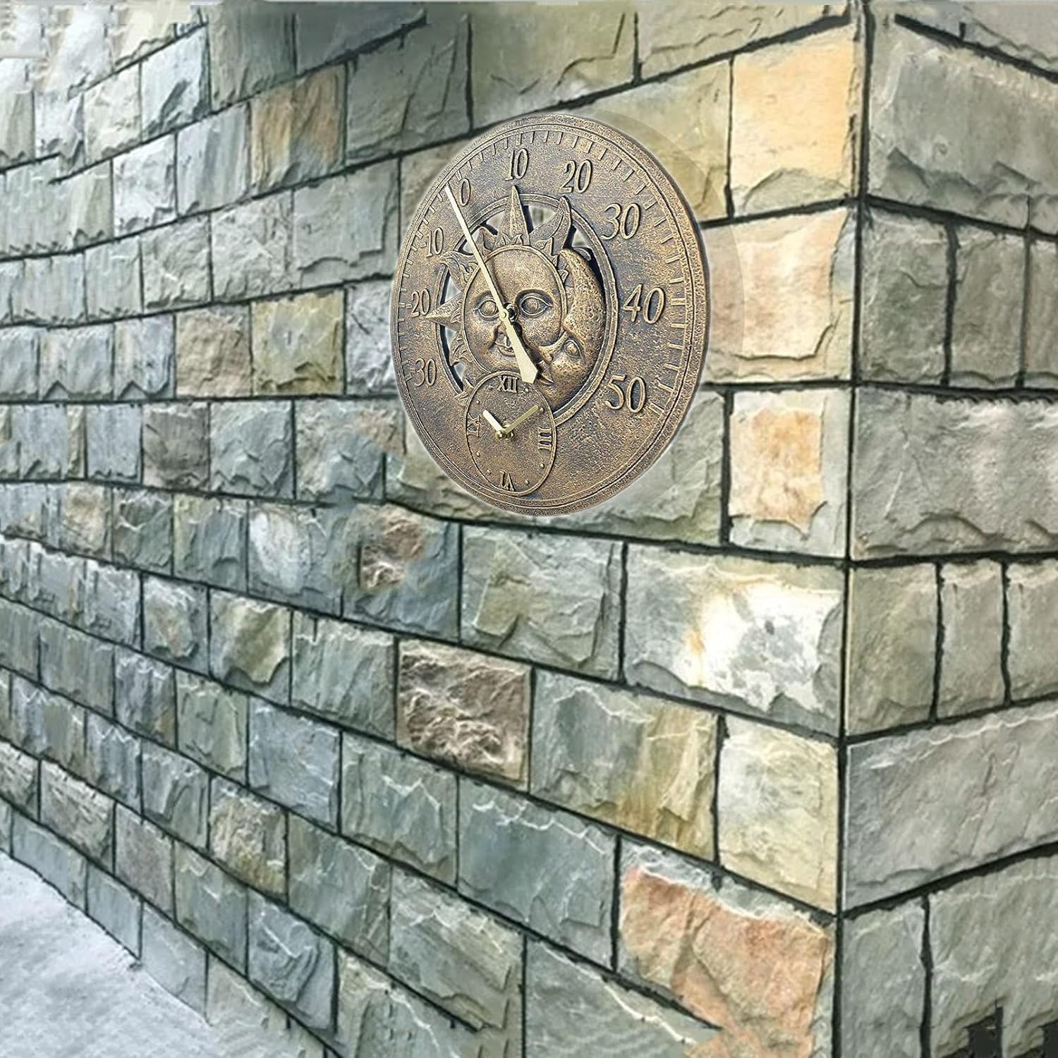 Reloj de pared para exteriores con diseño de sol y luna, diseño de resina impermeable para decoración de jardín y patio