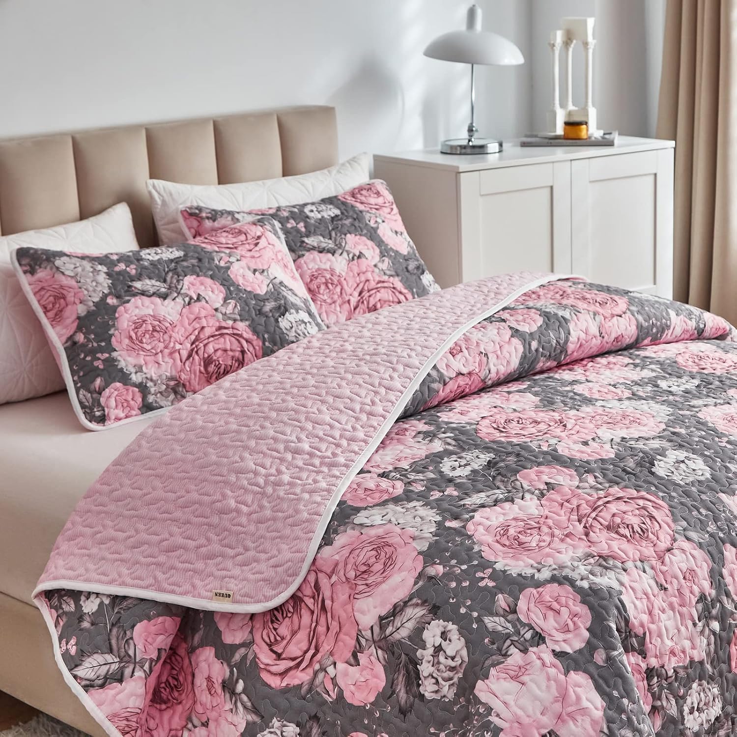 3 Pieces Quilt Set Grey with Pink Floral Quilt Bedding Set Queen Size Soft Microfiber Lightweight Reversible Coverlet Bedspread for All Season Grey Flower Quilt Set (1 Quilt+ 2 Shams) - Image 6