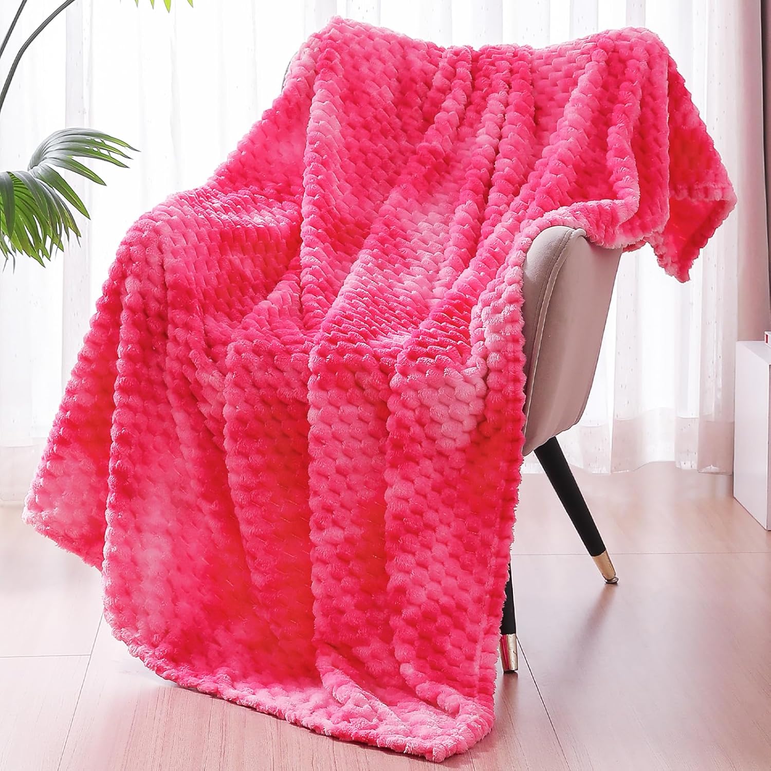 Exclusivo Mezcla Large Soft Fleece Throw Blanket, 127x178 CM Stylish