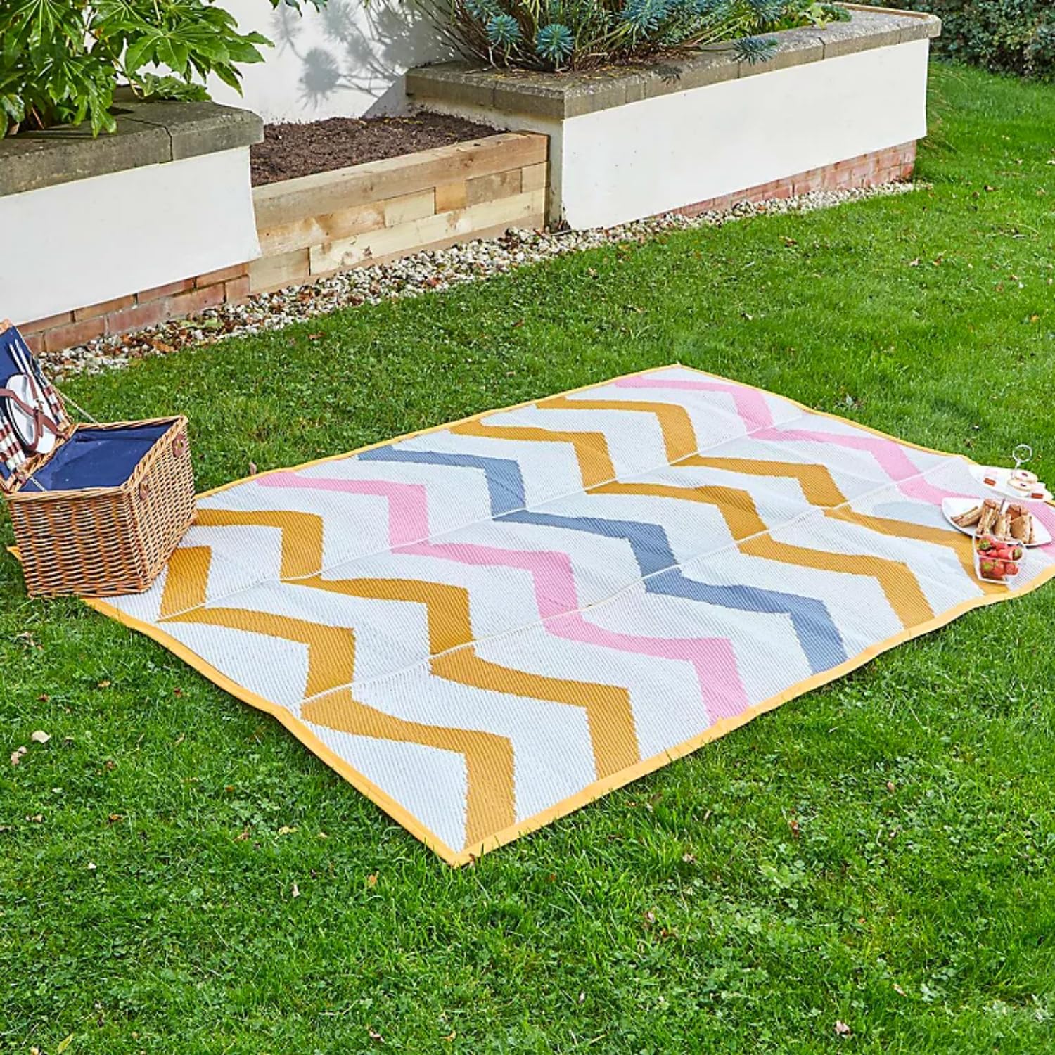 Garden Mile Picnic Blanket Waterproof 150cm x 210cm Foldable Picnic Mat - Outdoor Beach Blanket - Slip Resistant With Carrying Handle - Sandproof & Washable Beach Mat For Garden, Hiking, Camping Rug — image 1