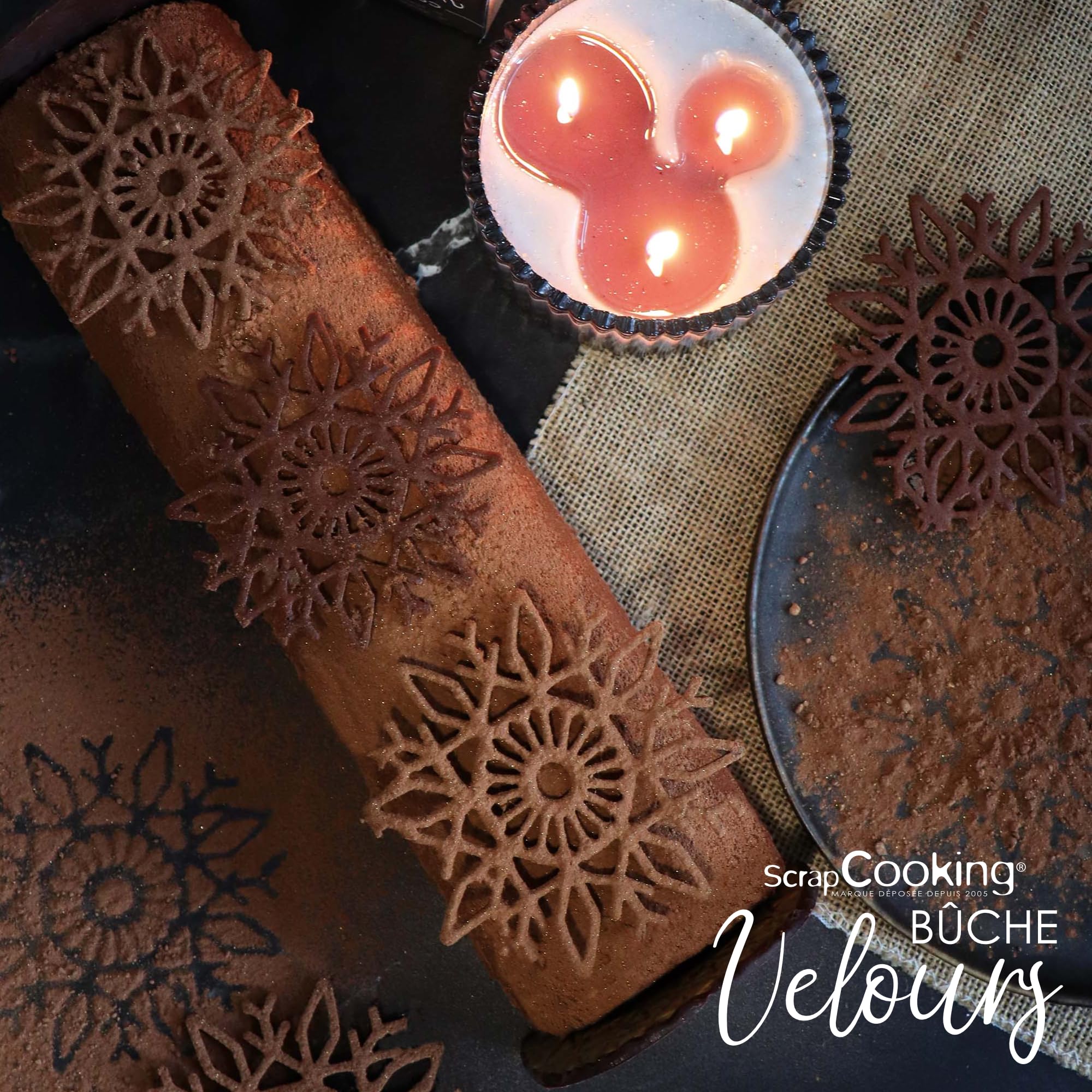 ScrapCooking - Coffret Bûche de Noël « Velours » - Kit Moules & Ingrédients - Insert Bûche & Moule Tuiles Flocons - Gouttière Pâtisserie - Dessert Réveillon - Avec Recette Bûche 3 Chocolats - 1942