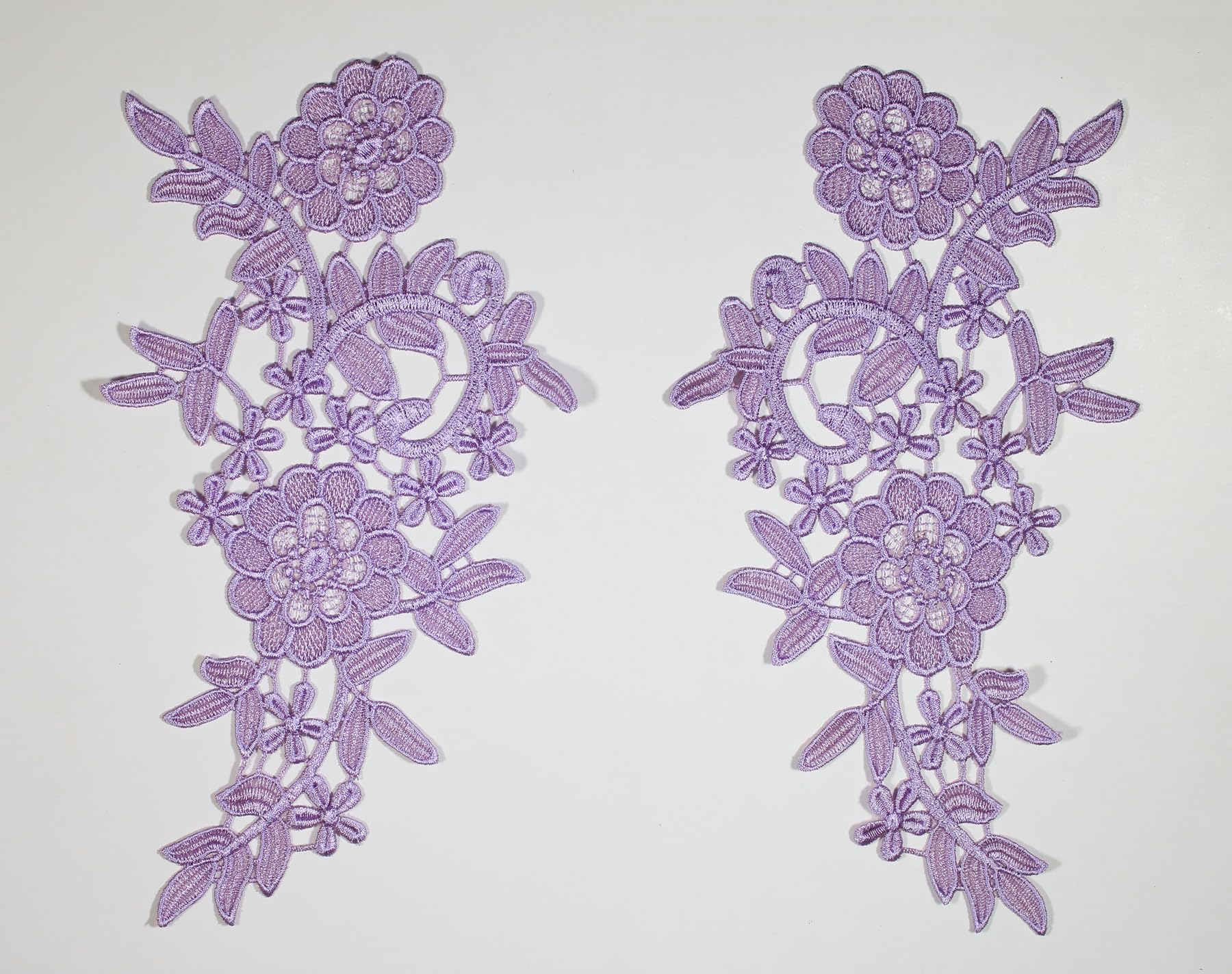 4 Pieces Floral lace Applique sew on Guipure lace Motif #5 (Lilac)