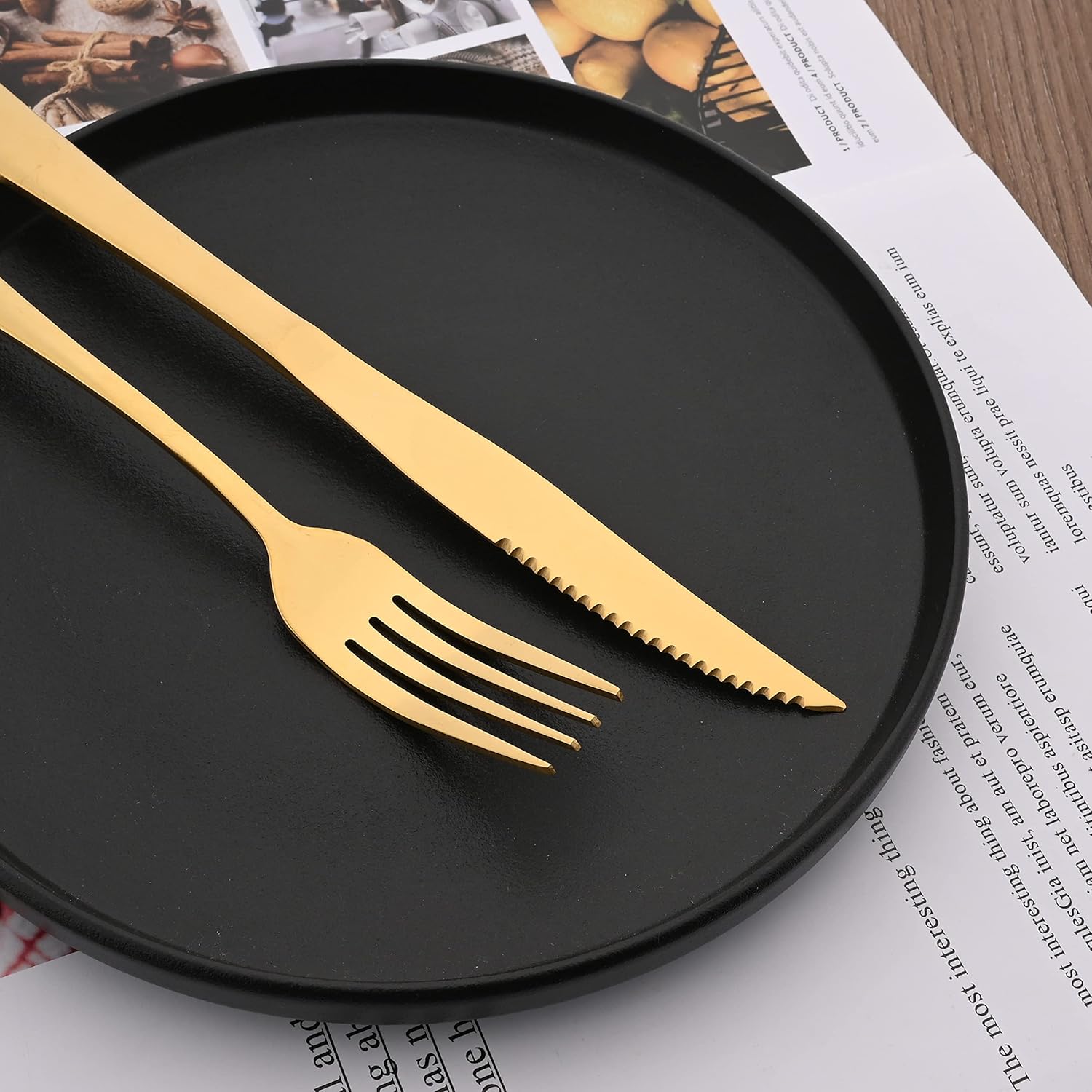 20-Piece Flatware Set with Steak Knives, Gold Stainless Steel Silverware Set for 4, Elegant Sleek Cutlery Utensil Set, Include Knife/Fork/Spoon&Salad Fork/Coffee Spoon, Dishwasher Safe