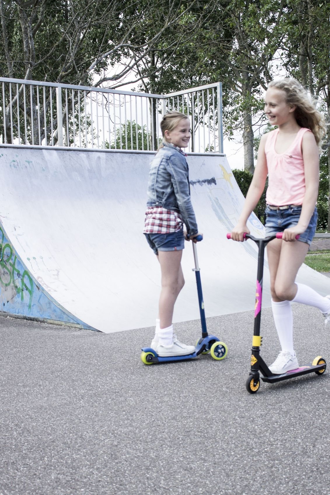 Schreuders Sport Unisex's 52MQ Stunt Scooter, Purple/Black/White/Lilac/Grey, One Size