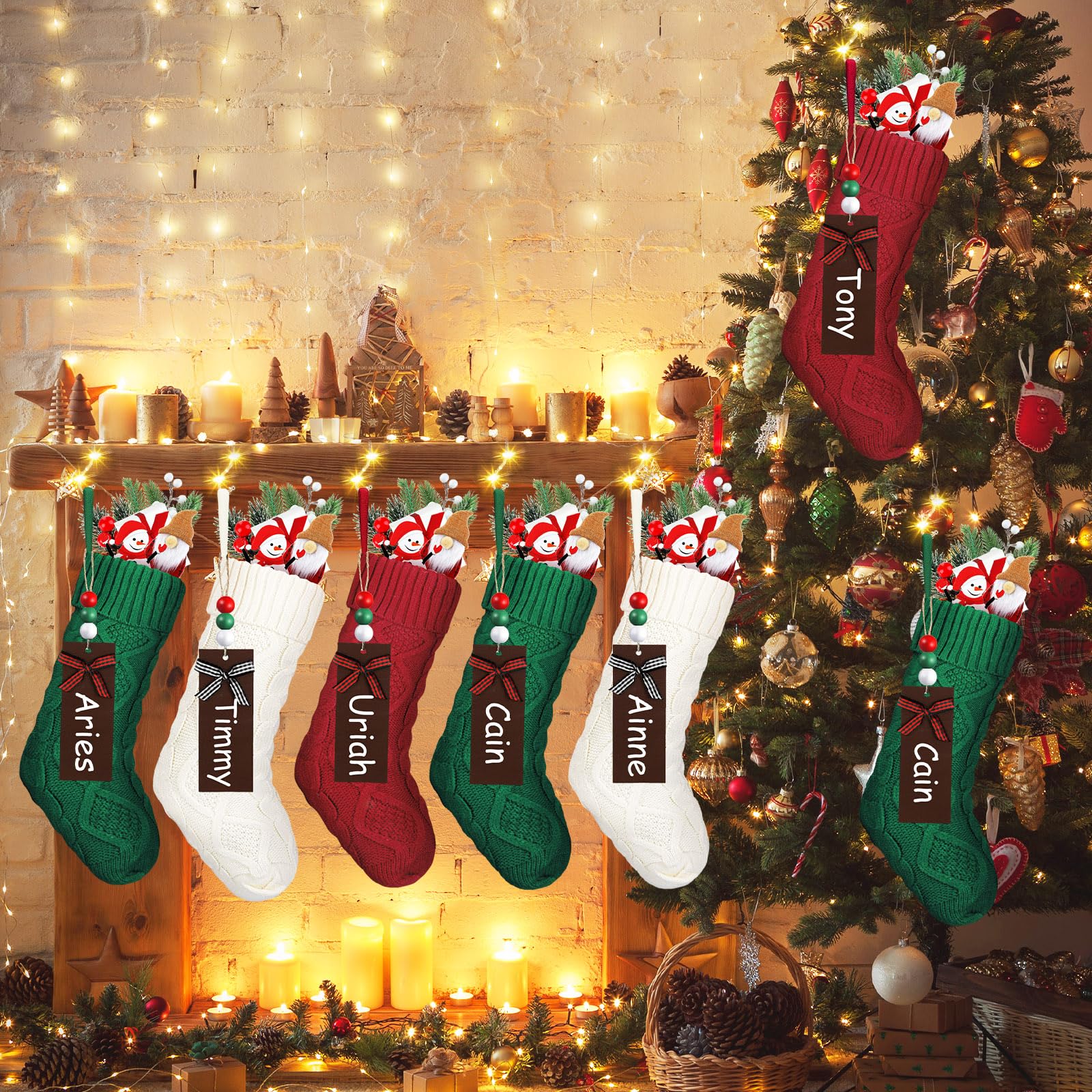 Sosation Lot de 18 chaussettes de Noël lumineuses de 45,7 cm avec étiquettes nominatives et support de chaussette de Noël pour cheminée et cheminée - Cadeaux de Noël à suspendre avec guirlande