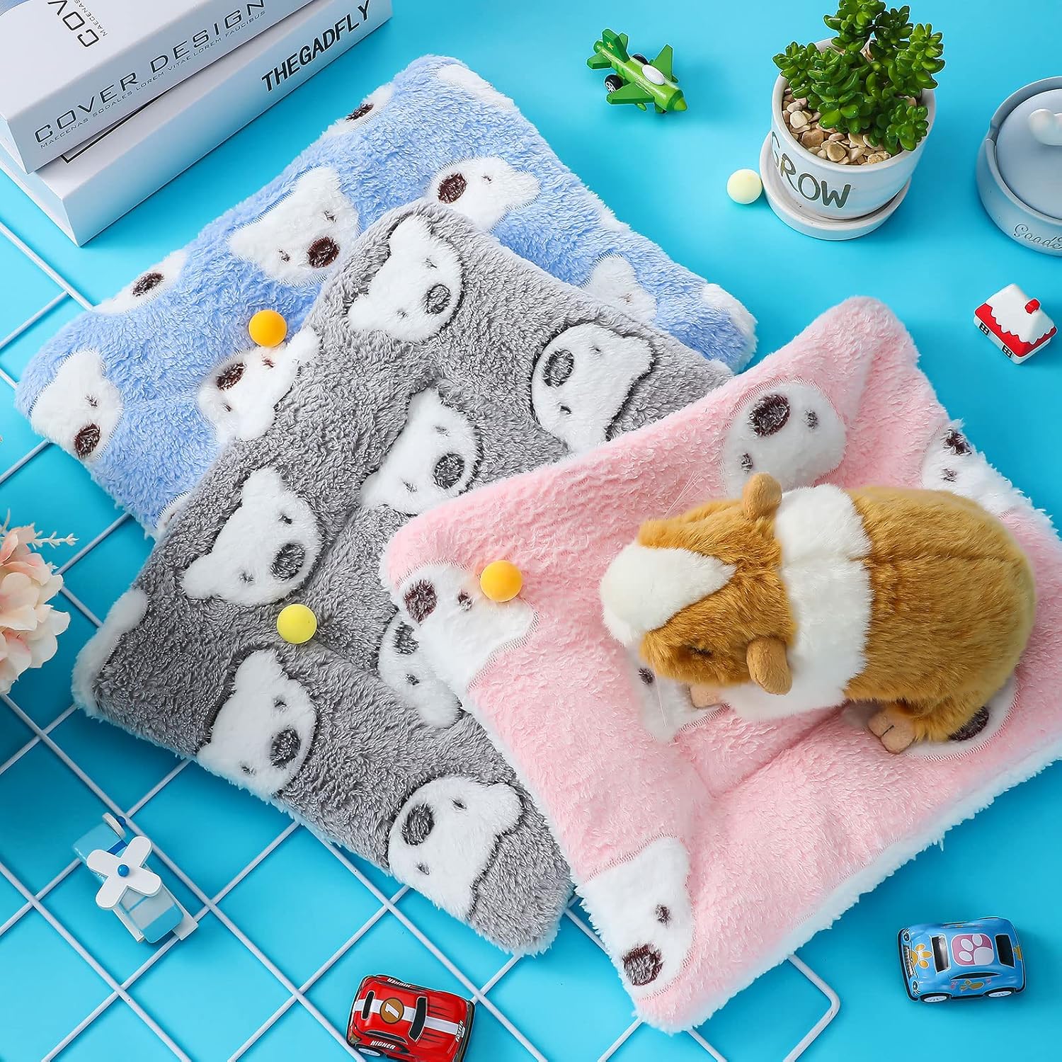 Jetec 3 Pieces Guinea Pig Bed Mat Rabbit Warm Bed Hamster Bedding Winter Hamster Sleep Pad for Bunny Hamster Squirrel Hedgehog Chinchilla, 3 Colors (Bear)