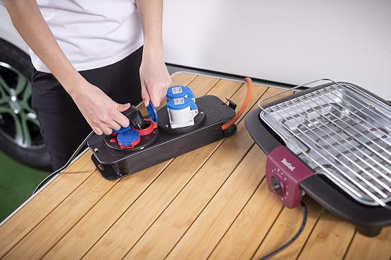 Brennenstuhl CEE 230 V kamp elektrik dağıtıcı, topraklı fişli (2 x CEE priz, 3 x topraklı priz, 1,5 m H07RN-F 3G2,5 kablo, turuncu, kamp kullanımı için ideal, Almanya'da üretilmiştir)