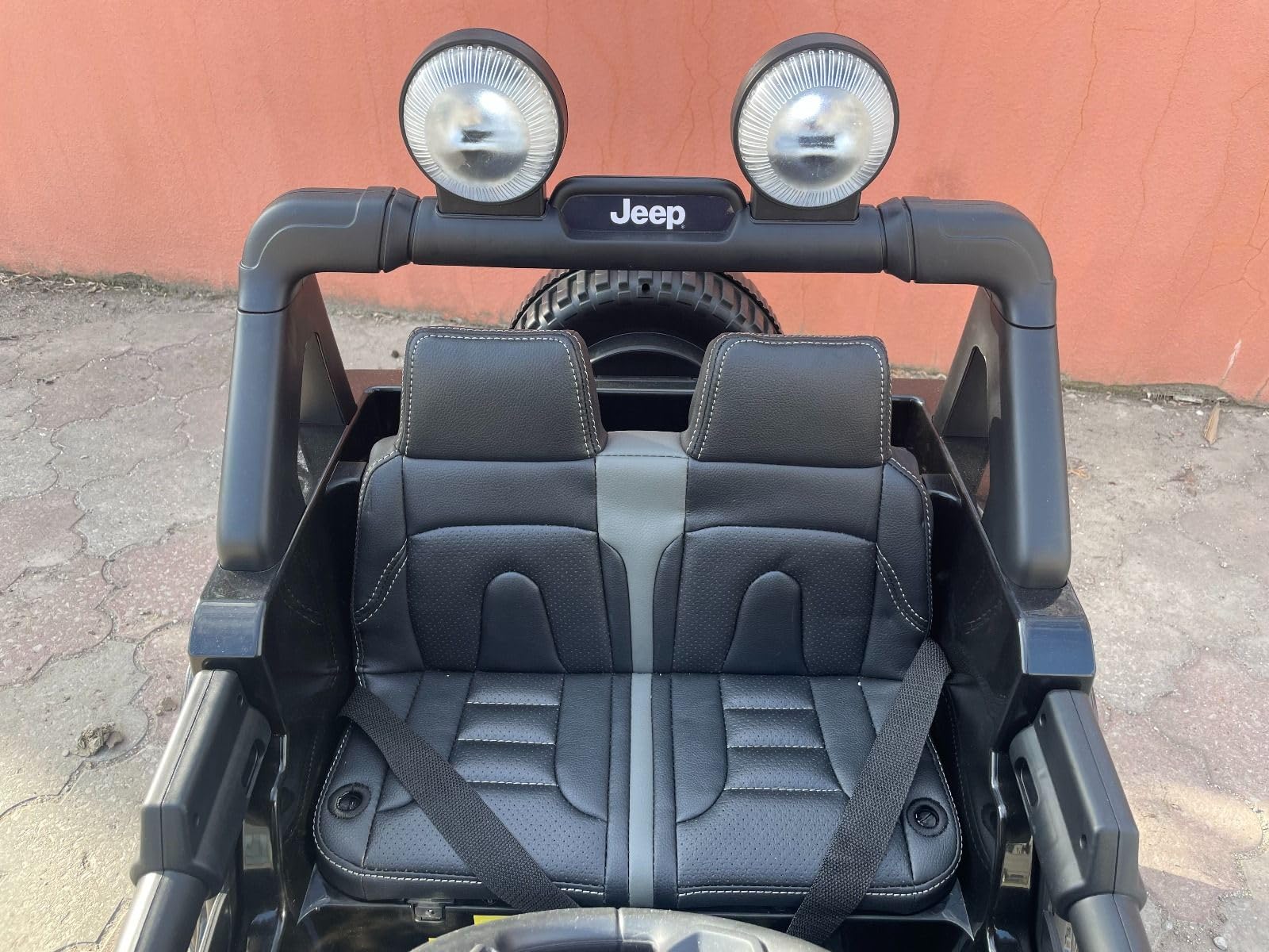 RIRICAR Samochód elektryczny dla dzieci 12 V J.E.E.P. Wrangler, różowy, dziecięcy samochód elektryczny 2-osobowy z pilotem zdalnego sterowania 2,4 GHz, radio z wejściem Bluetooth i USB, akumulator