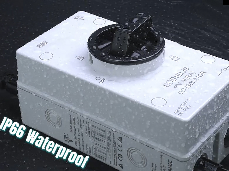 Solar PV Disconnect Switch – 32A 500V DC Miniature Circuit Breaker – IP65 Waterproof Box, MC4 Connectors, Over-Voltage & Lightning Protection – For Solar Home, RV, Battery Systems