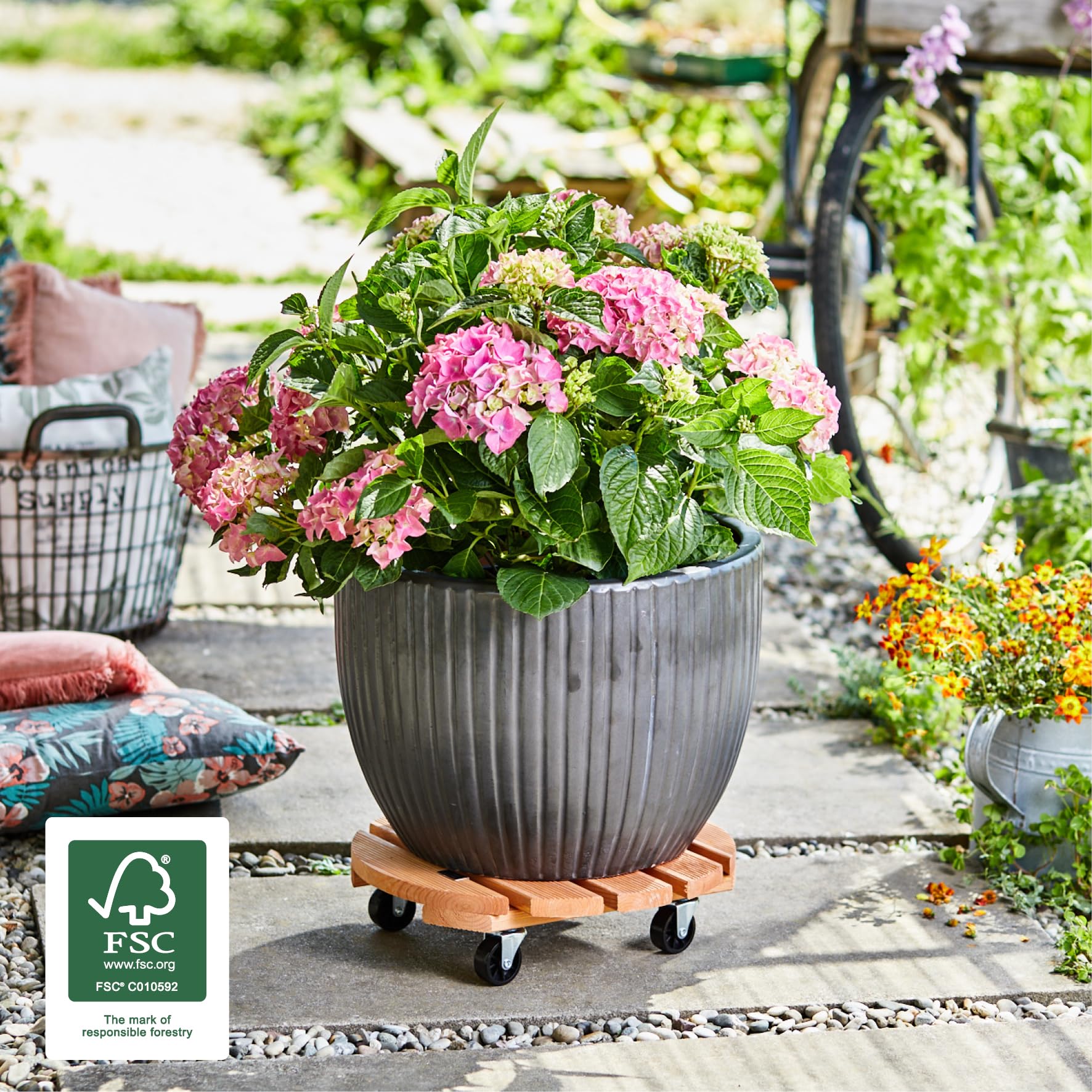 WAGNER Support à roulettes pour Pot de Fleur Toscana Ø 38 x 10,5 cm I intérieur + extérieur I Roule Pot en Bois Massif certifié FSC®, Terracota I Capacité de Charge 150 kg I Made in EU - 20016301