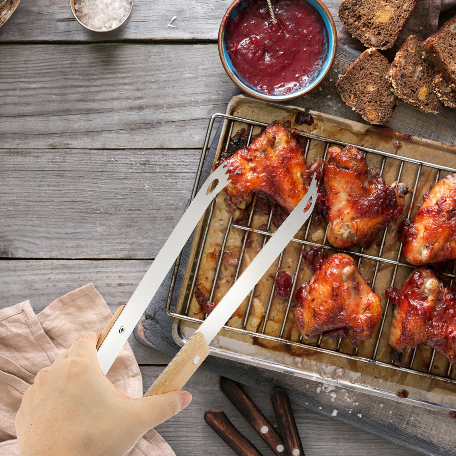 GANAZONO Set Utensili per Barbecue Portatile in Acciaio Inossidabile 4 Pezzi Manico Antiscivolo e Custodia Pratica per Campeggio e Grigliate All'aperto