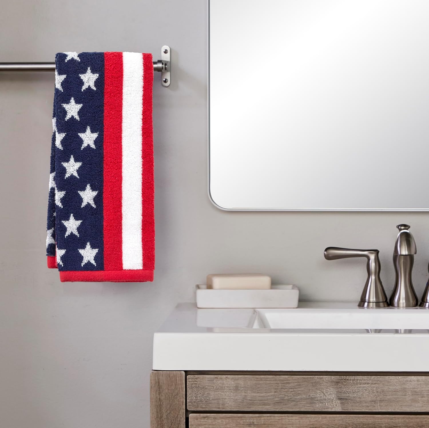 SKL Home American Flag 100% Cotton Jacquard 2pc Hand Towel Set, Reversible & Decorative for Bath/Kitchen/Bar & Gift, Multi