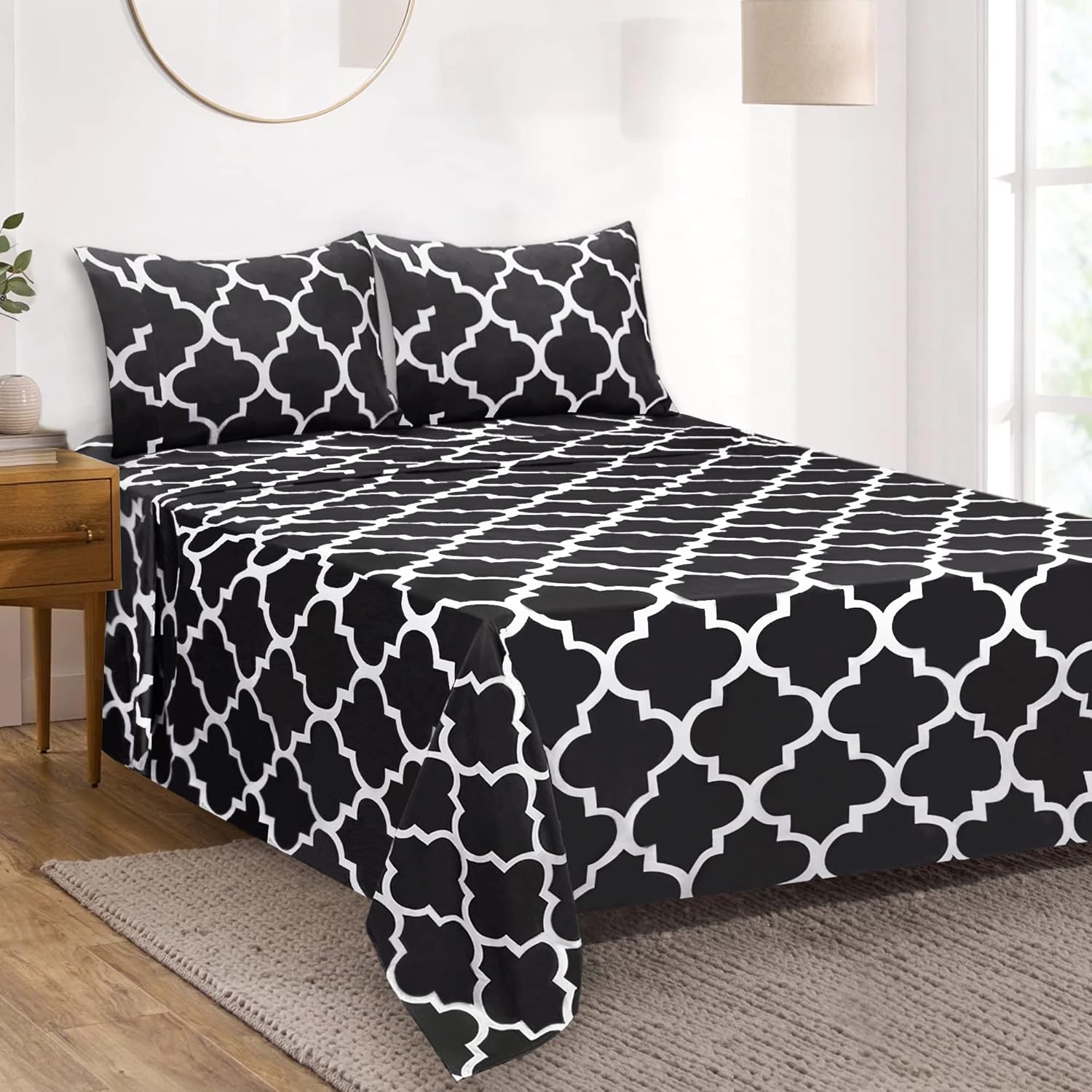 Mejoroom Queen Bed Sheet Set - Super Soft Brushed Microfiber 1800 Thread Count Queen Sheets with 16 inch Deep Pocket - Wrinkle Free - 4 Piece(Queen, Black Quatrefoil with White Pattern)