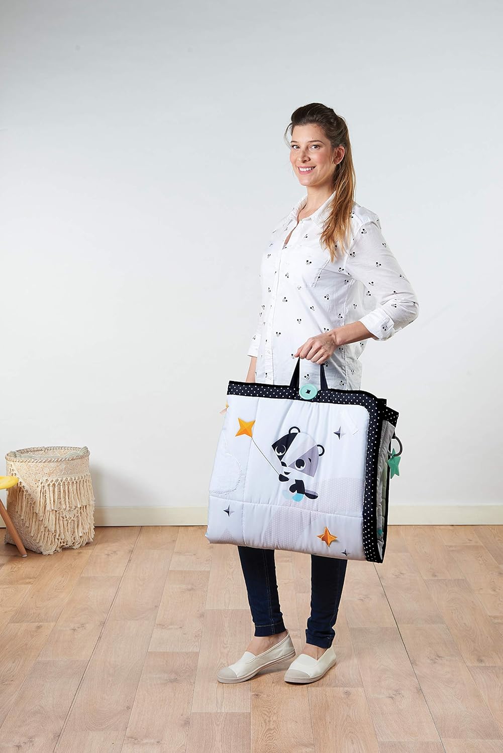 Tiny Love Magical Tales Super Mat, Black & White