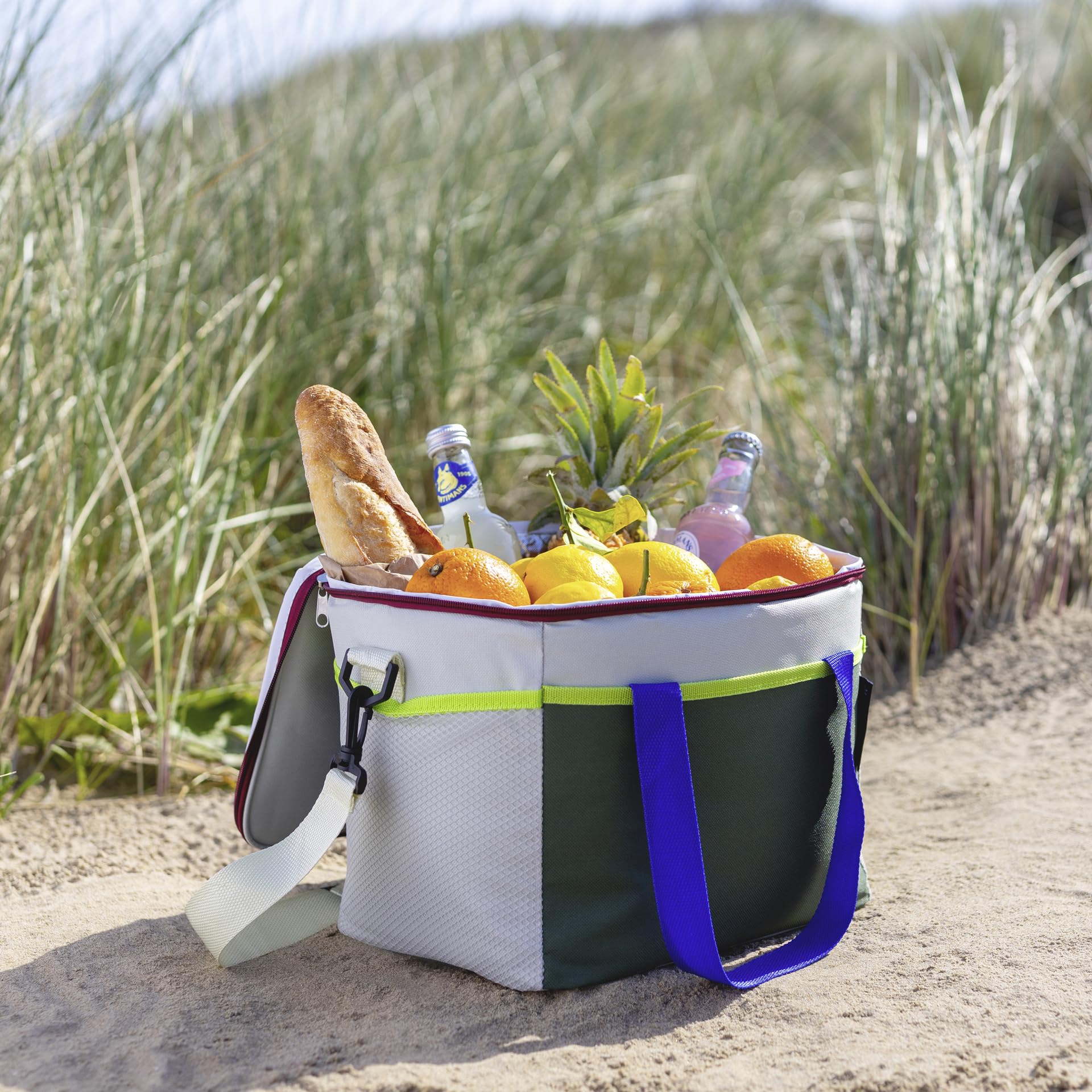 REMEMBER Kühltasche, 16L, Polyester – Isolierte Kühltasche für Getränke & Lebensmittel, praktische Thermotasche für Strand, Camping, oder Einkauf
