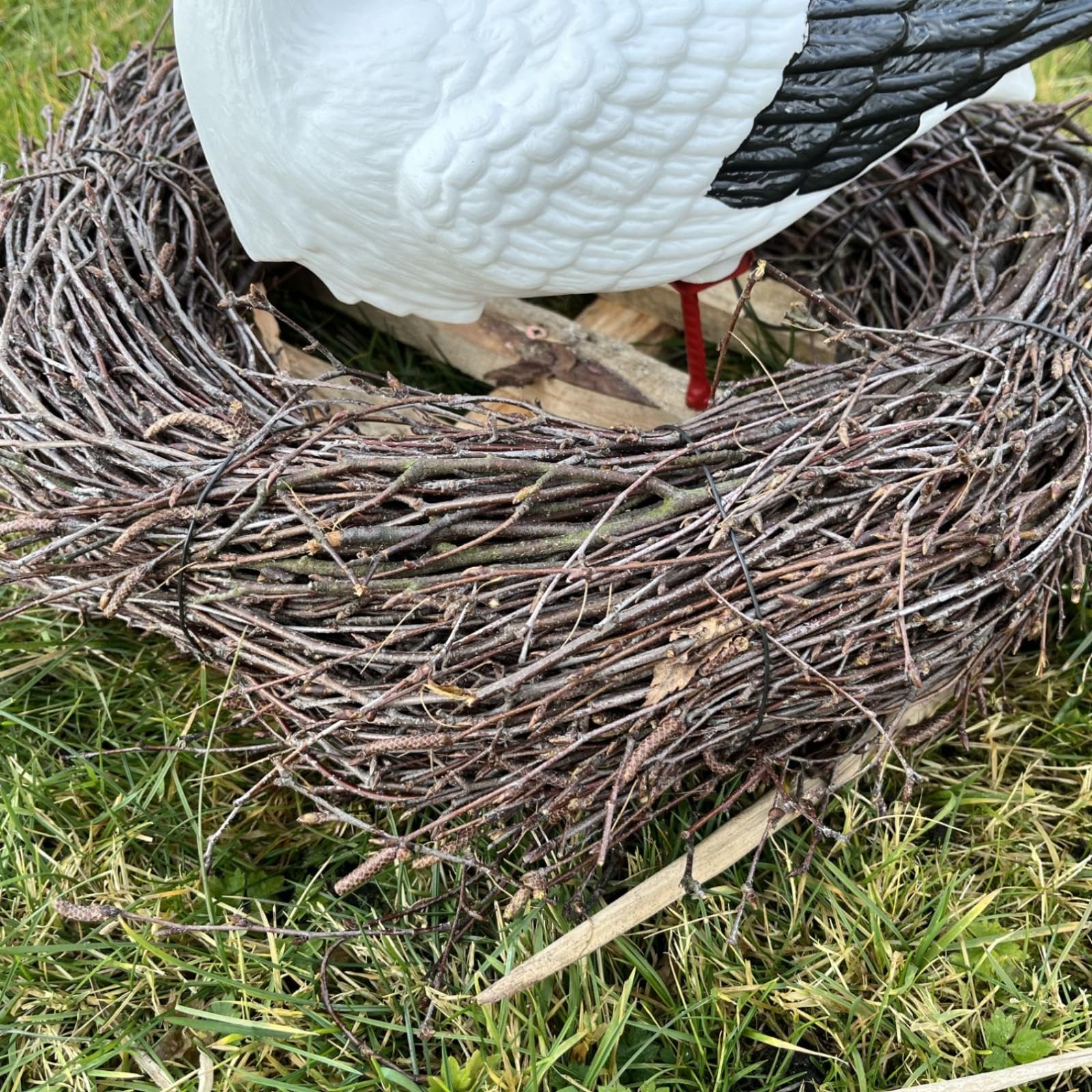 Storchennest 2 Storch Figur Familie Set Gartenfigur Statue Skulptur