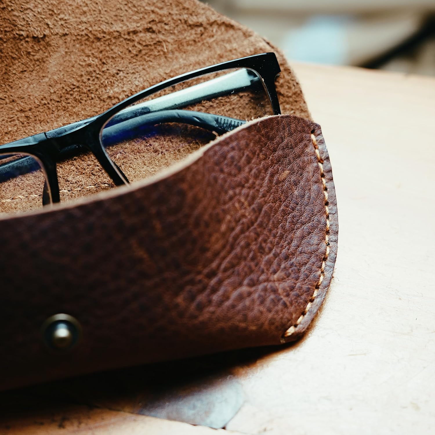 Leather Eyeglasses Case,Flexible Sunglasses Pouch Slim Case for Women Men Horizontal Eyeglass Case - Image 6