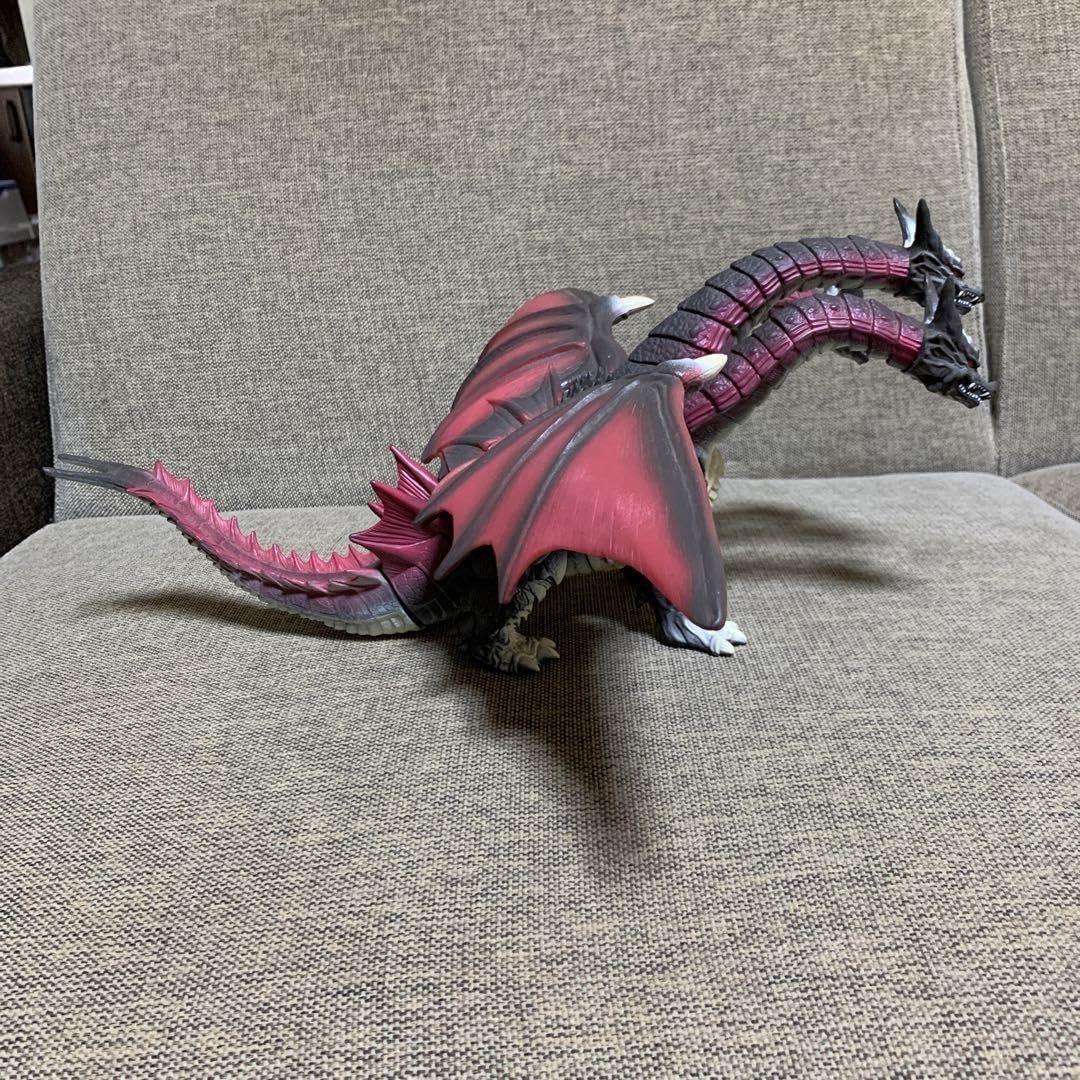 Amazon.co.jp: デスギドラ ソフビ : おもちゃ