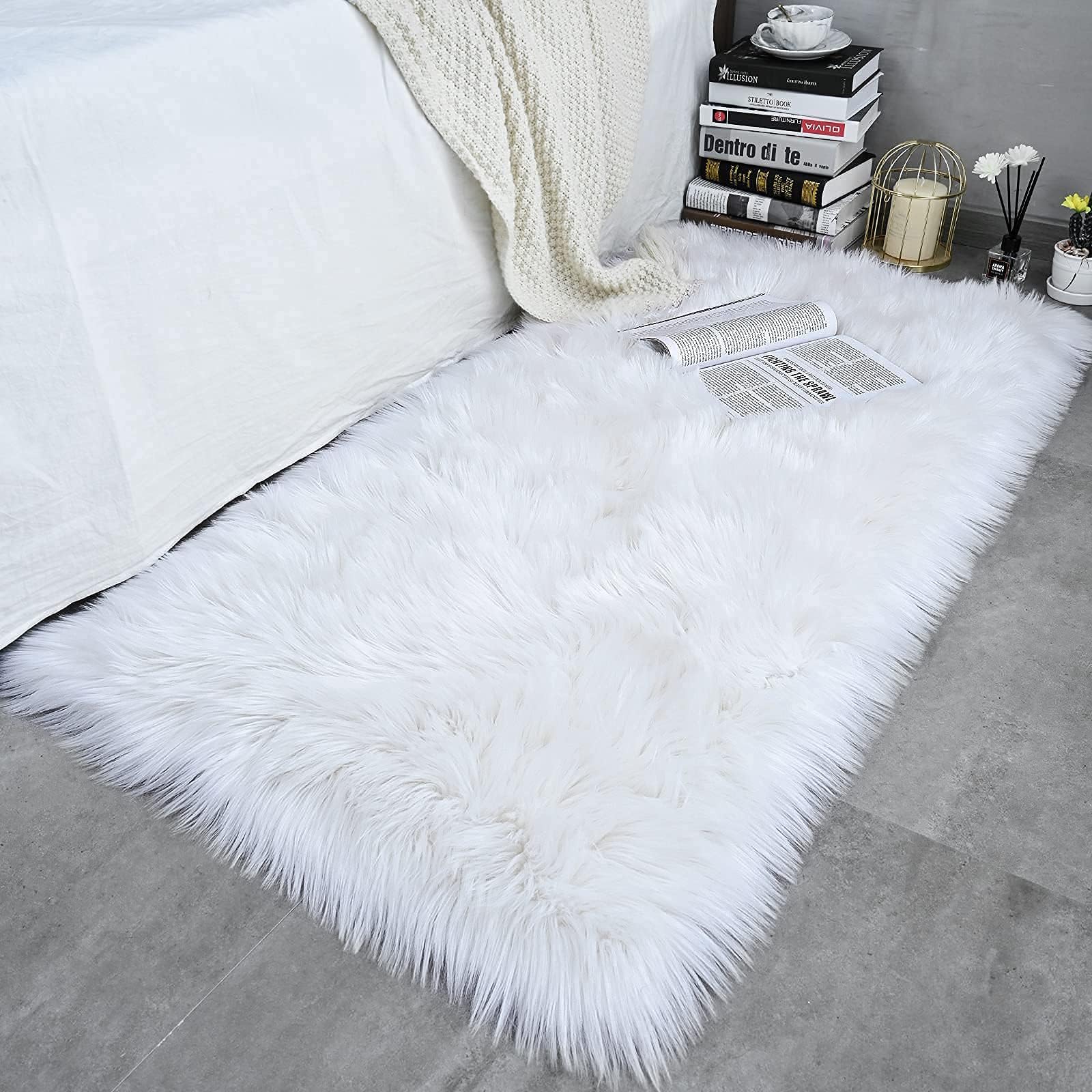 Soft Faux Fur Fluffy Area Rug, Luxury Fuzzy Sheepskin Carpet Rugs for Bedroom Living Room, Shaggy Silky Plush Carpet Bedside Rug Floor Mat, 2ft x 3ft, White, Rectangular