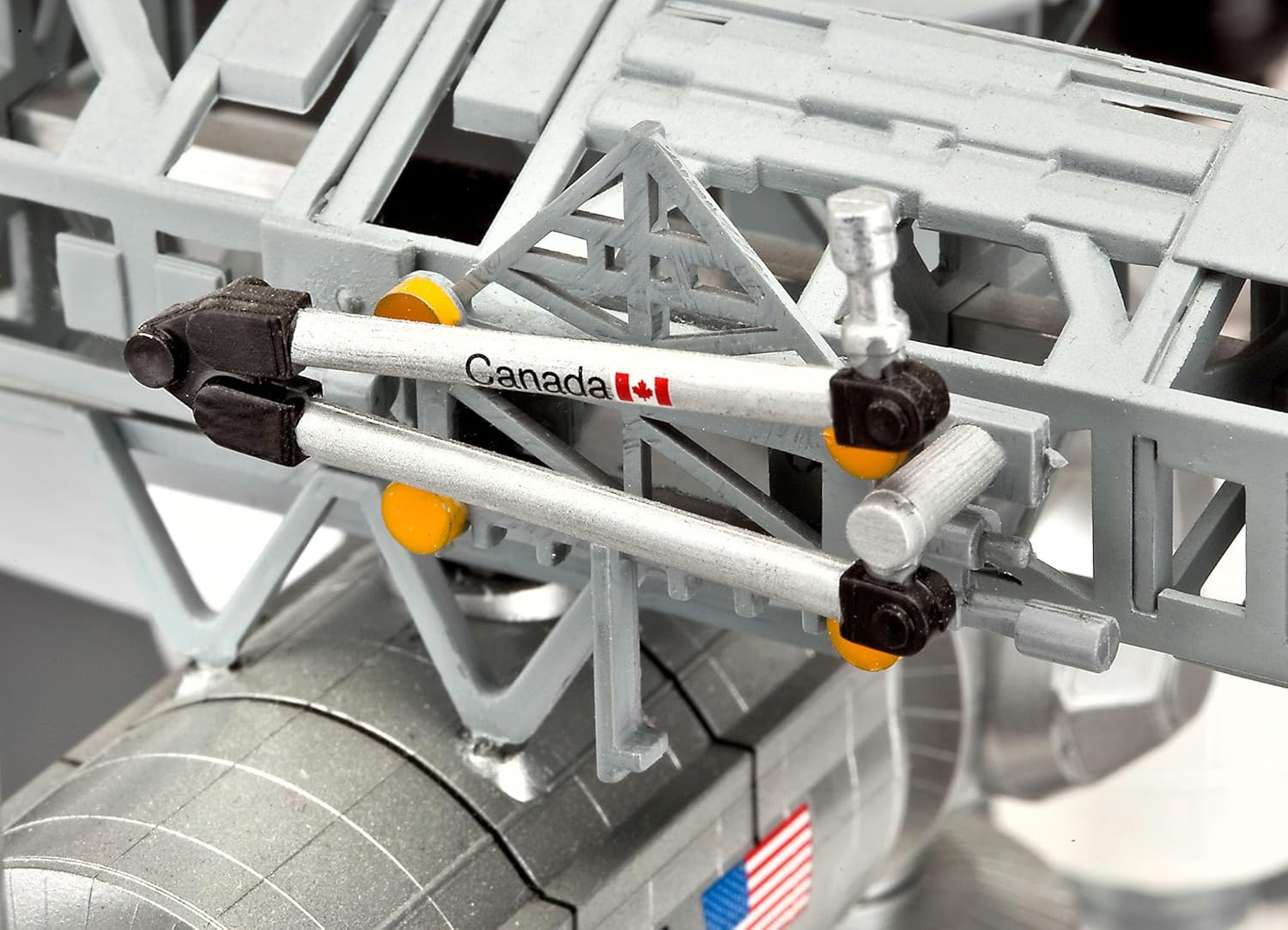 Revell 1/144 Scale International Space Station Platinum Limited Edition 25th Anniversary