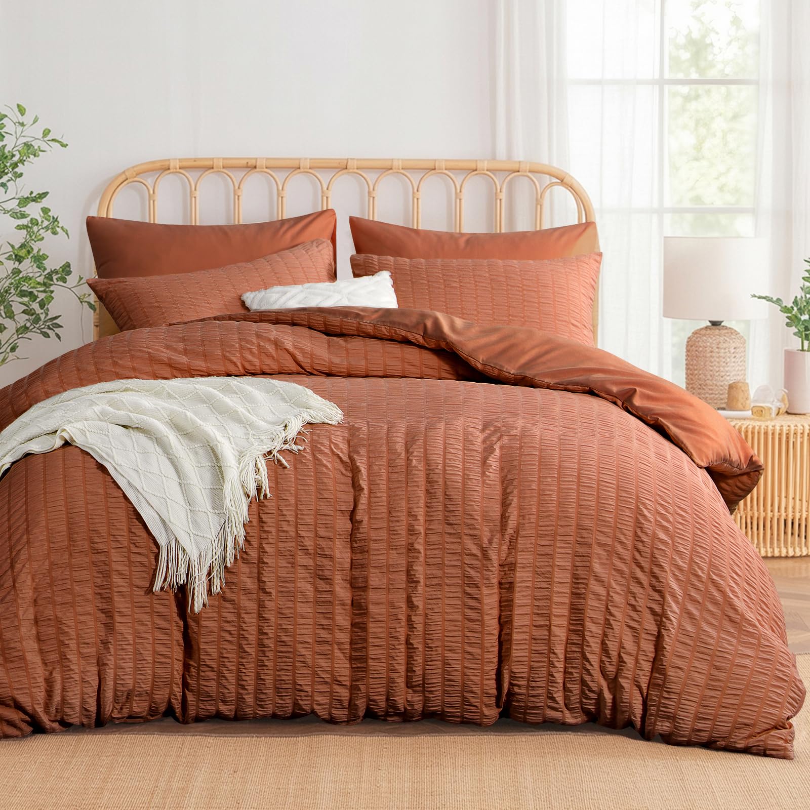 Aisbo Burnt Orange Super King Size Duvet Cover Sets Terracotta Seersucker Bedding Set with 2 Pillowcases, Soft Breathable Textured Puckering Bed Quilt Cover Set with Zipper (260ร220cm) 3pcs โ image 1