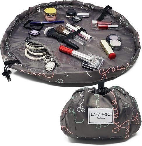 Lay-n-Go Cosmo - Organizador de cosméticos y maquillaje con cordón, bolsa de aseo para viajes, regalos y uso diario, Grit Grace Gratitud