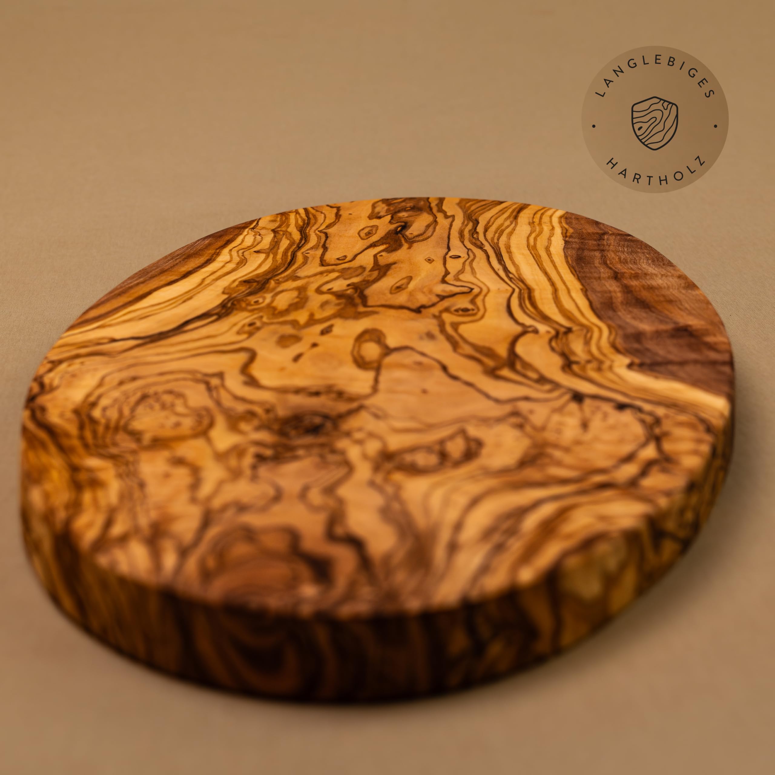 Tagliere grande in legno di olivo | Olio Galluzzi Tagliere grande in legno di olivo | Olio Galluzzi