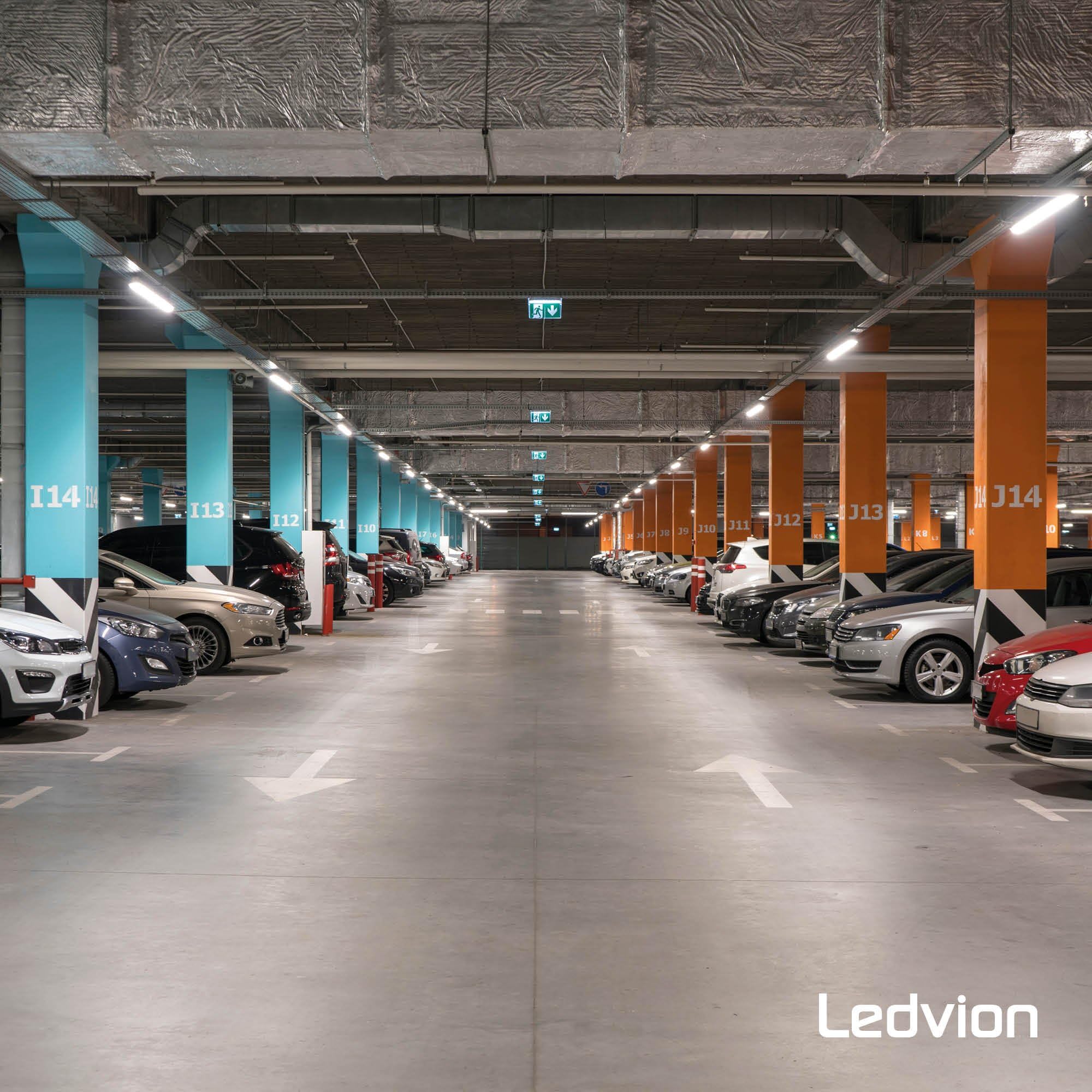 Ledvion - Boîtier de Reglette, 150cm, IP65, 48W, 130 lm/W, Blanc neutre, 1X150cm, Couplable, éclairage de garage, entrepôt, d'atelier, lampe de cave