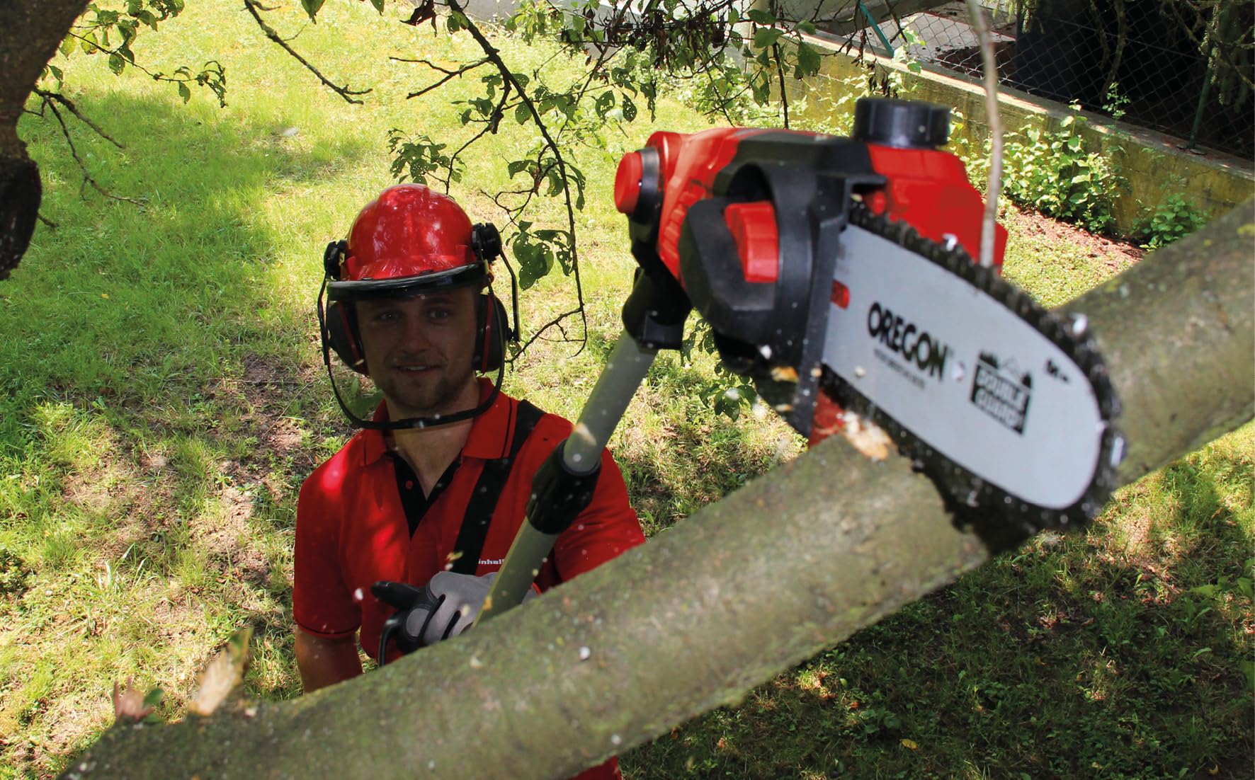 Einhell Elagueuse sur perche sans fil GE-LC 18 Li T-Solo Power X-Change (18 V, longueur de guide 20 cm, manche télescopique, guide et chaîne Oregon) Livré sans batterie ni chargeur