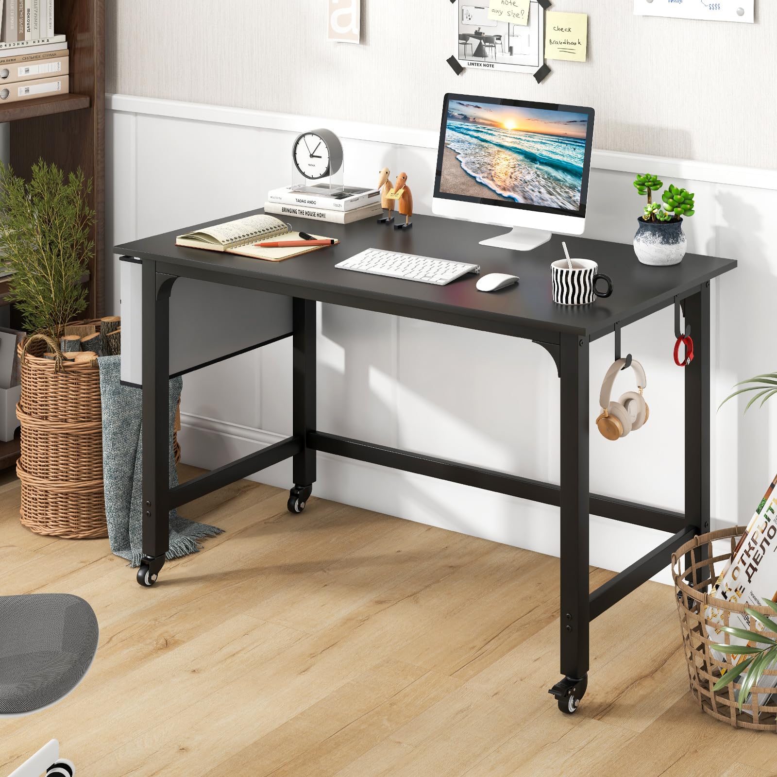 GIANTEX Scrivania per computer con 4 ruote universali, tasca laterale e 2 ganci, 120 x 60 x 75 cm, tavolo PC per casa e ufficio, carico massimo: 100 kg (nero)