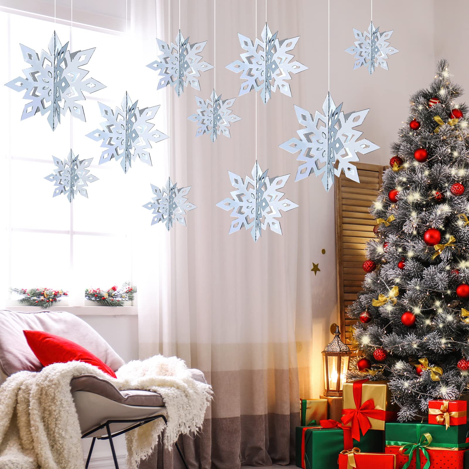 Foto De Vista Superior De Bolas De Decoración De árbol De Navidad Blanco Rojo Estrella Copo Nieve Pequeno Trineo Patines Hielo Sobre Fondo Rojo Aislado Copyspace 33135525