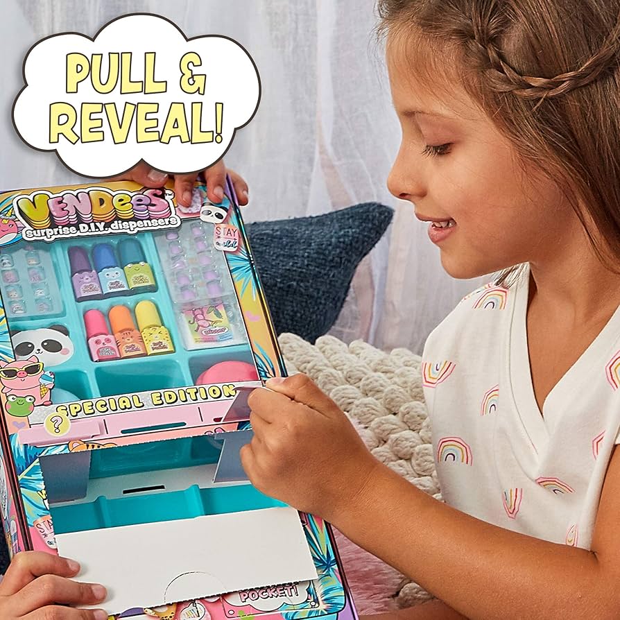 Amazon.com: Vendees Go Wild Nail Art by Horizon Group USA, DIY