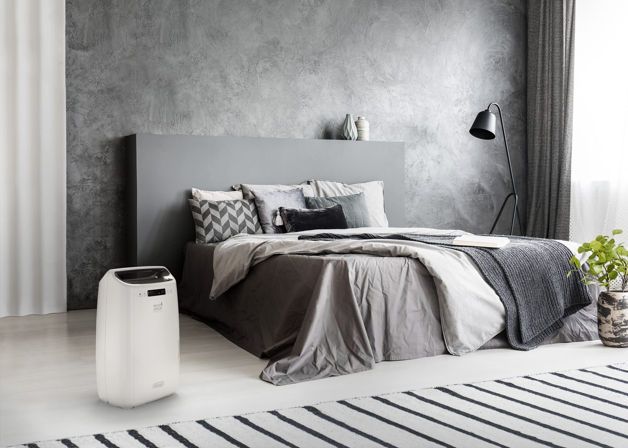 De'Longhi DEXD214F Tasciugo Deumidificatore per eliminare l'umidità, Asciugabiancheria, Antimuffa, Doppio Sistema Filtrazione Aria, 14L/giorno, Silenzioso, TIMER,Bianco