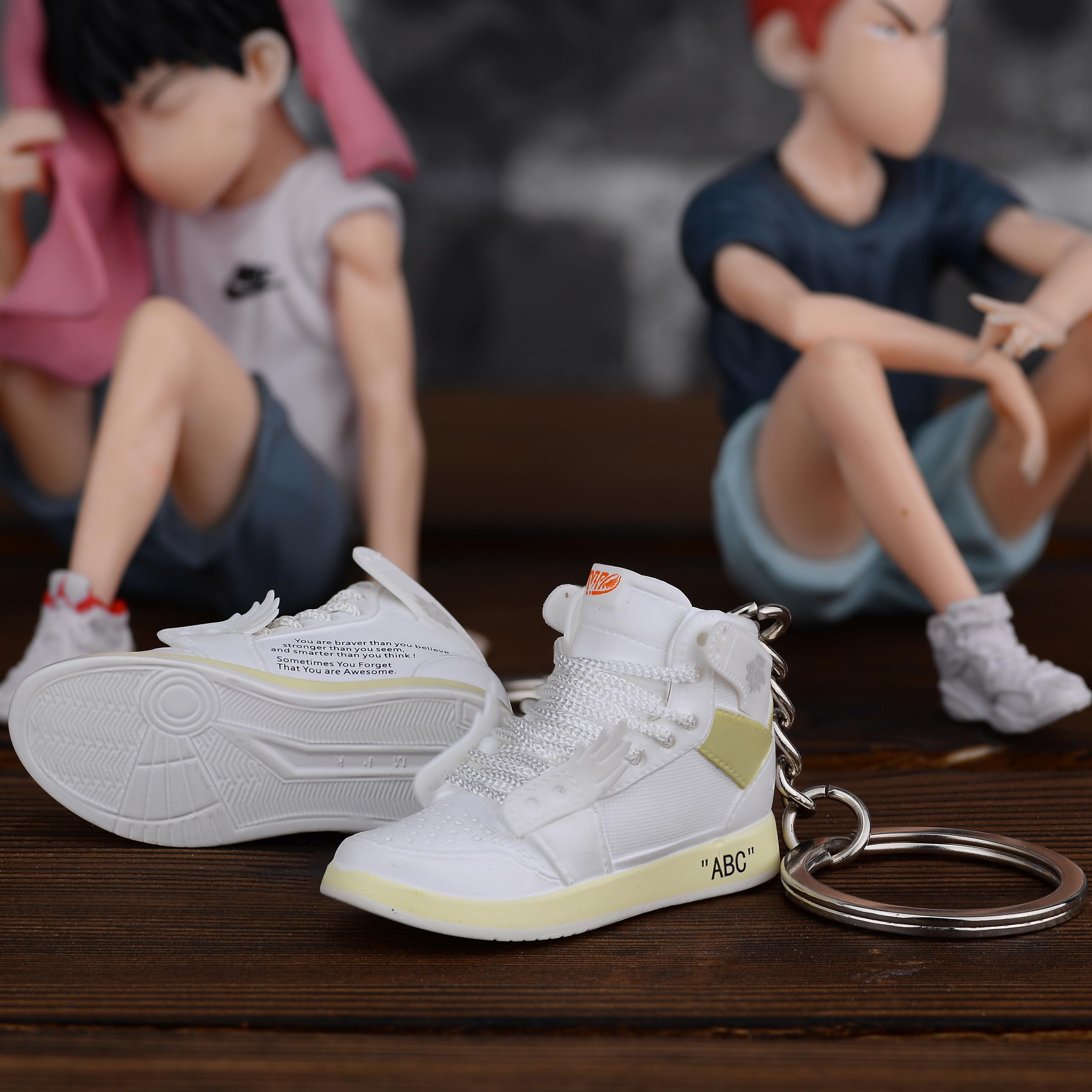 MPK Portachiavi con sneaker 3D per uomini e donne retrò in bella confezione regalo per fidanzato e fidanzata, perfetto regalo di San Valentino, bianco-2, S