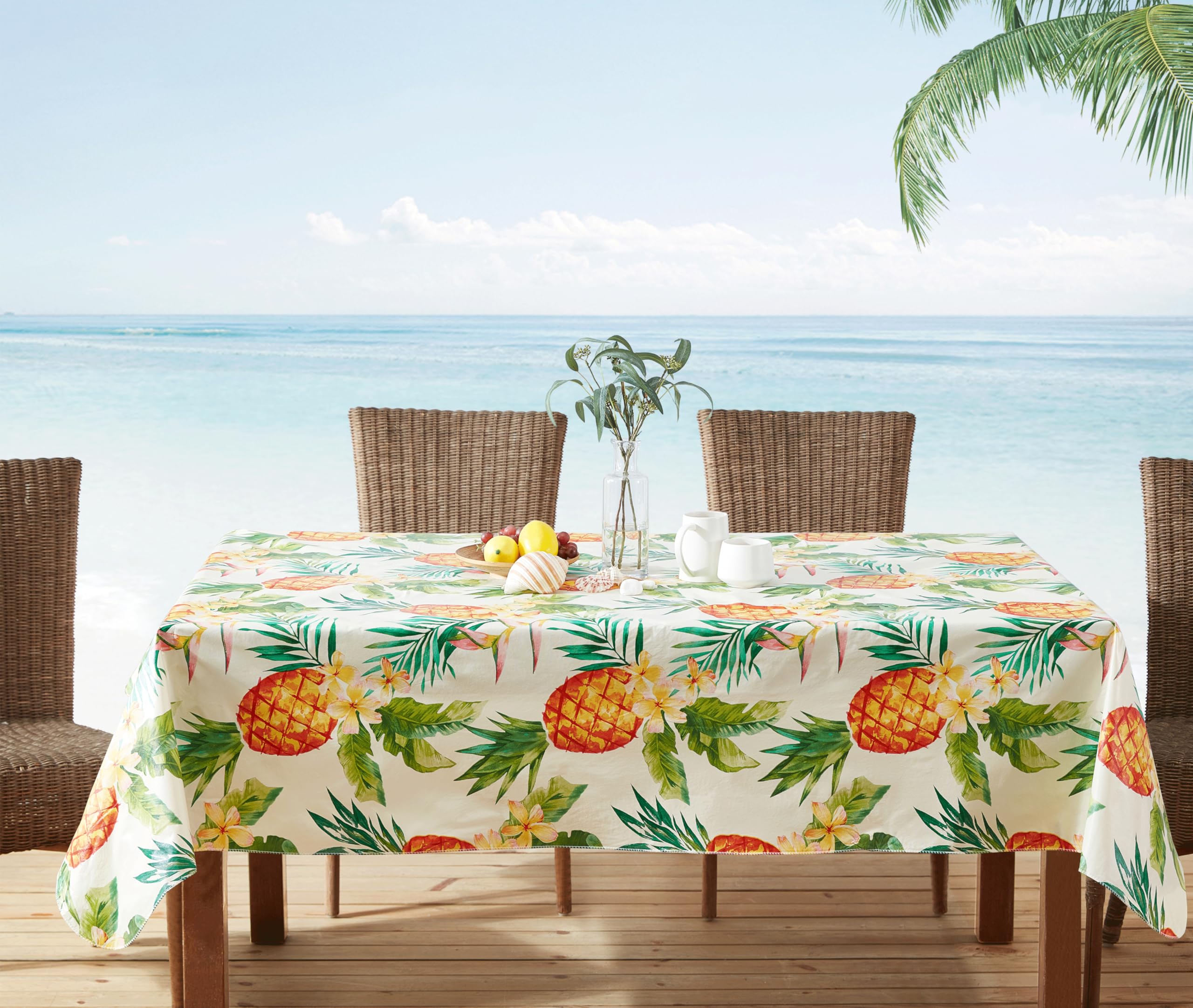 Amazon｜Newbridge Hawaii Tropical 52x52インチ 正方形 ビニール