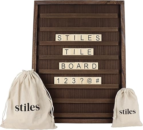 Stiles Juego de letreros de letras de azulejos de 23 x 17 pulgadas, tablero de mensajes de madera con 122 azulejos de letras y números, tablero de