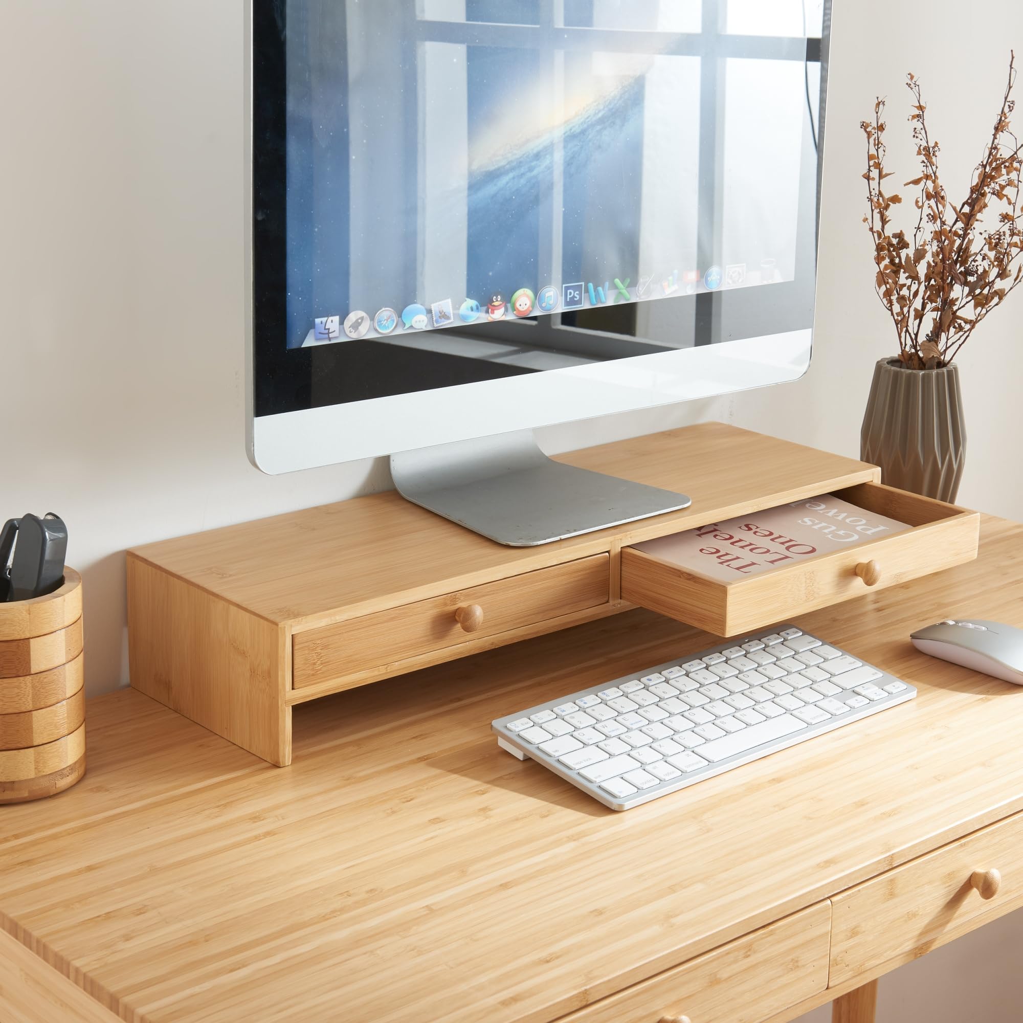 Supporto Monitor In Bamb&ugrave; HOMCOM Con Ripiano Per Tastiera E Cassetto - 49x25.5x11.5 Cm