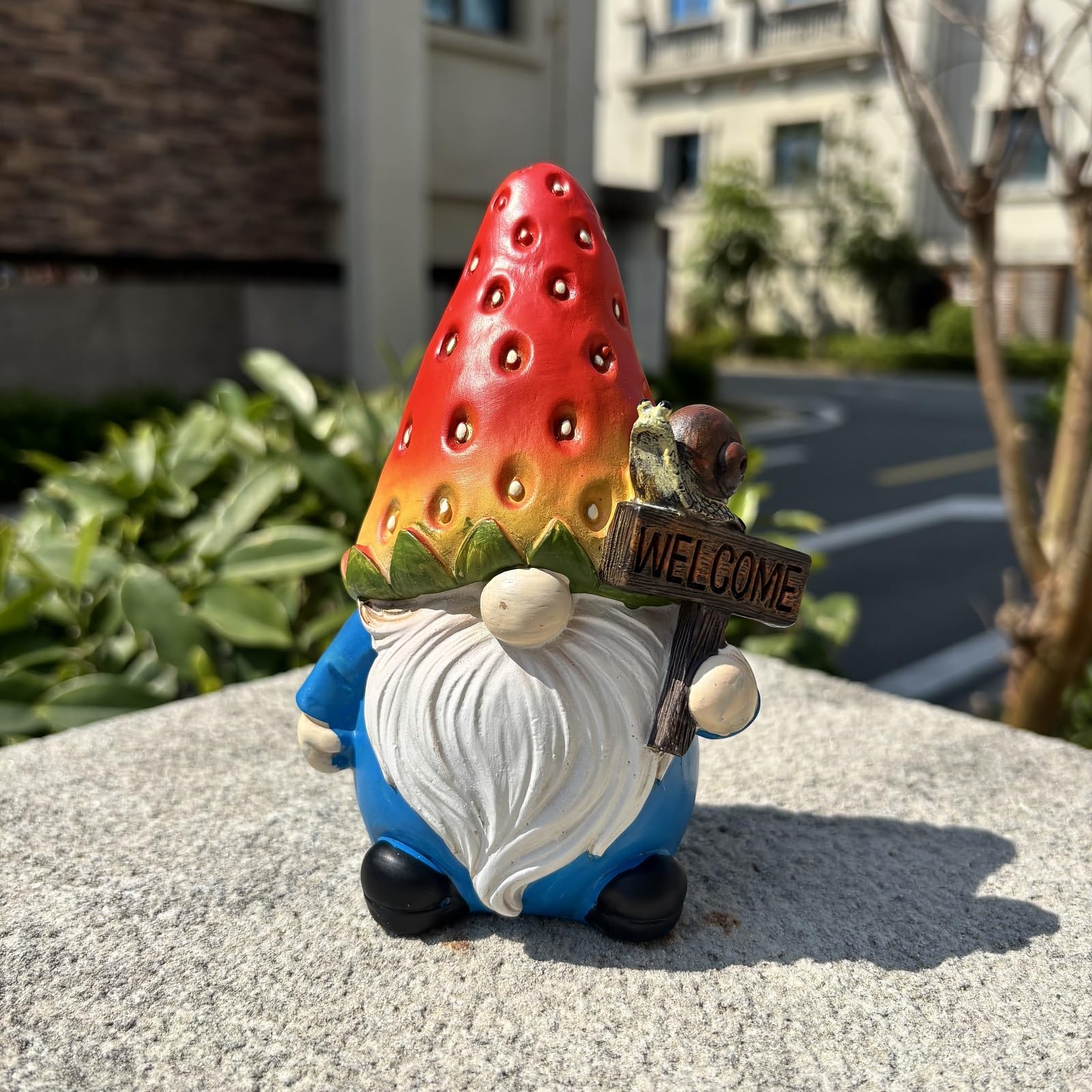 Etlemonde Garden Gnome Statue, Mini Strawberry Gnome 5.9 inch