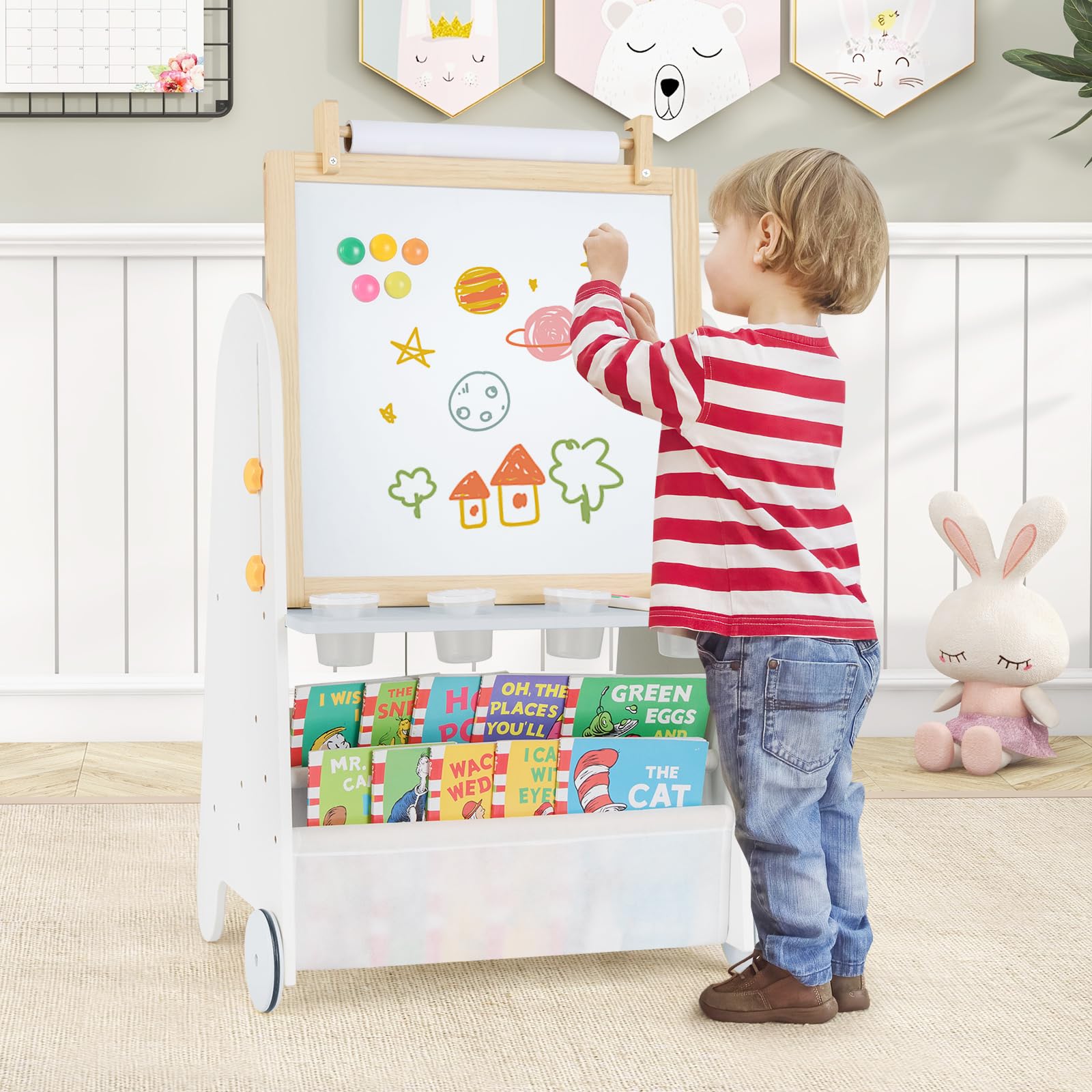 COSTWAY Cavalletto Lavagna per Bambini con Sgabello e Tavolo 4 in 1, Lavagna Magnetica Regolabile in Altezza con Rotolo di Carta e 4 Tazze di Vernice, Cavalletto a Ruote con Gessi e Cancellino