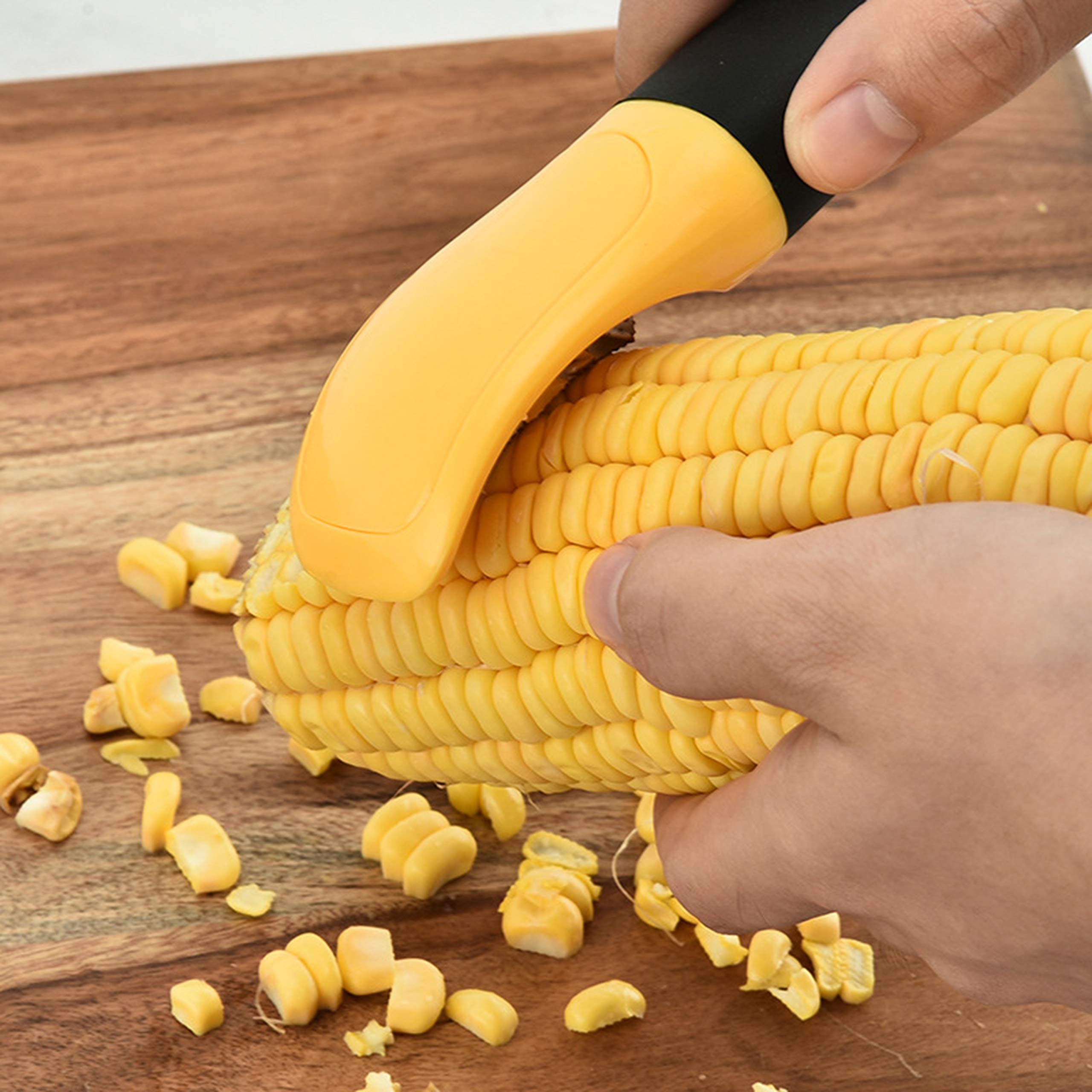Kare & Kind 1x Handheld Corn Peeler, Corn Kernel Remover with Serrated Vertical Blade, Non-Slip Grip Handle - Image 4