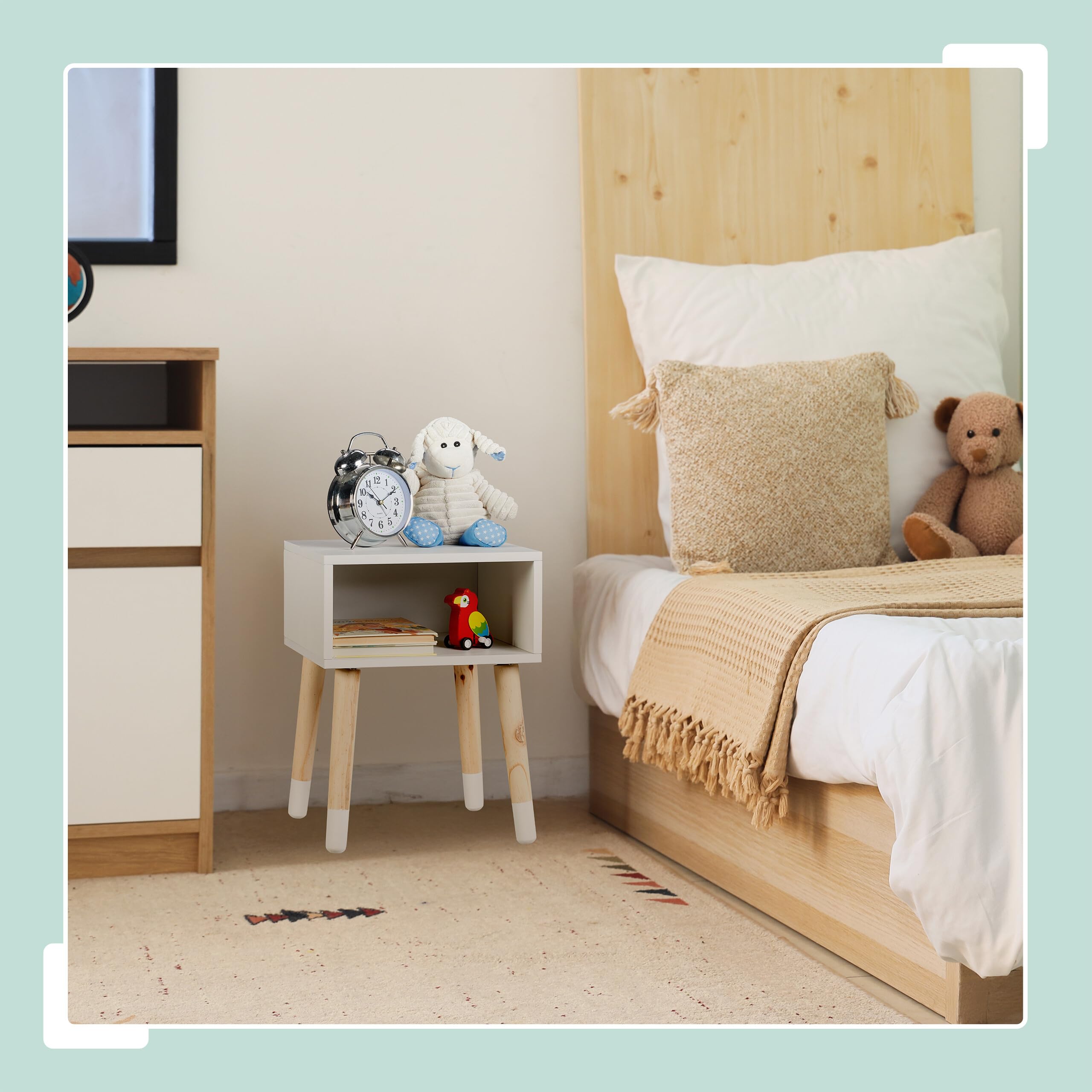 Relaxdays Table de Chevet, pour l'enfant, Case Pratique, Bois de pin et MDF, 4 Pieds, HLP 40x30x30 cm, Blanc et Nature