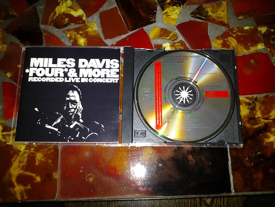 Amazon.co.jp: フォア&モア: ミュージック